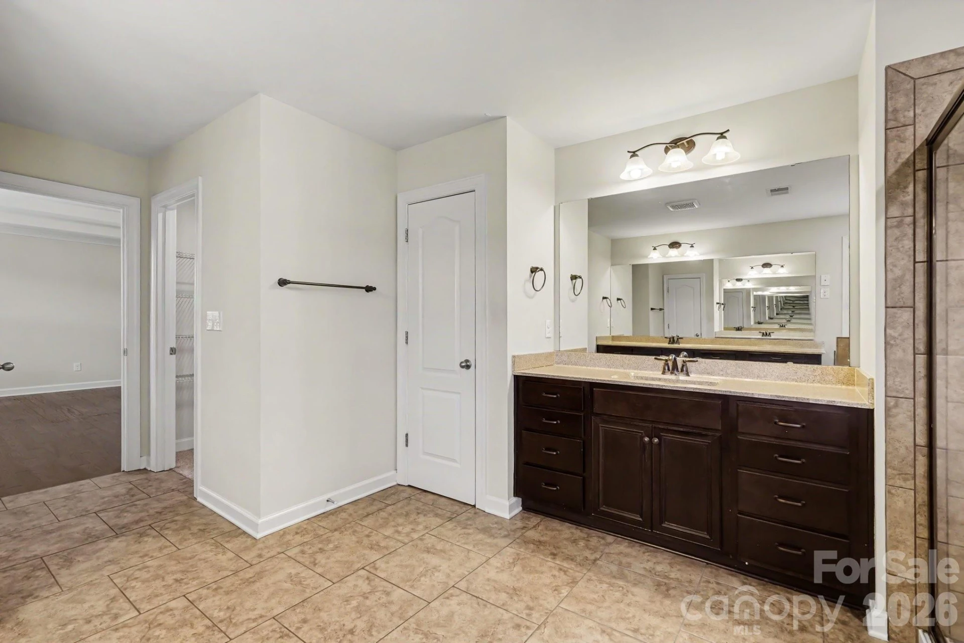 502 Alucio Court - Photo 23