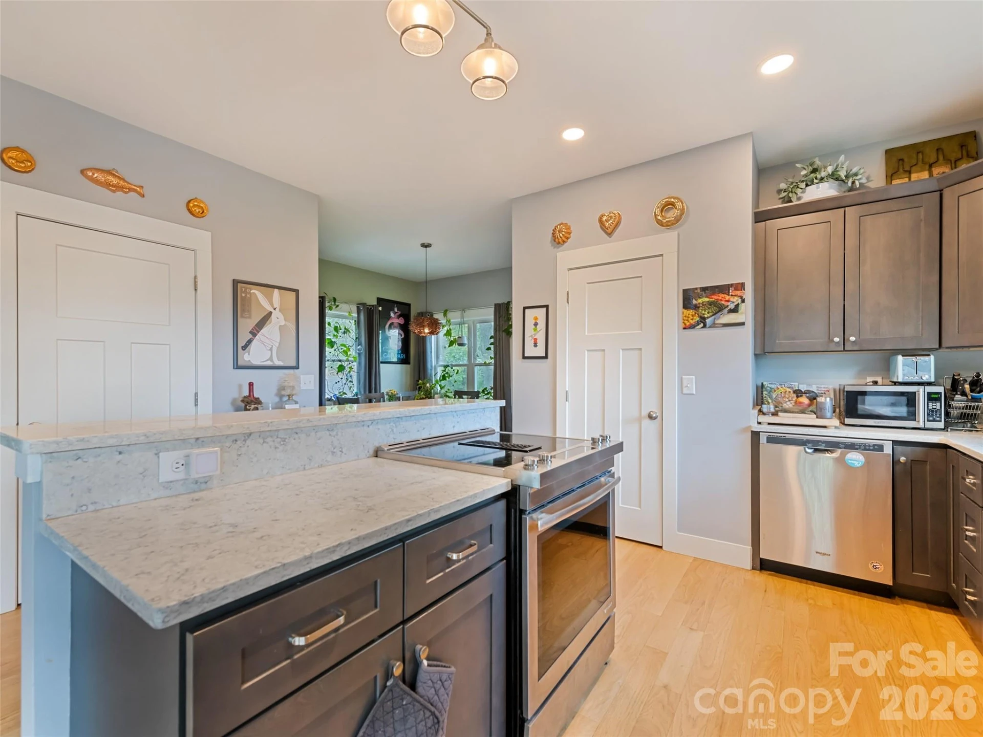 221 Northside Street - Photo 13