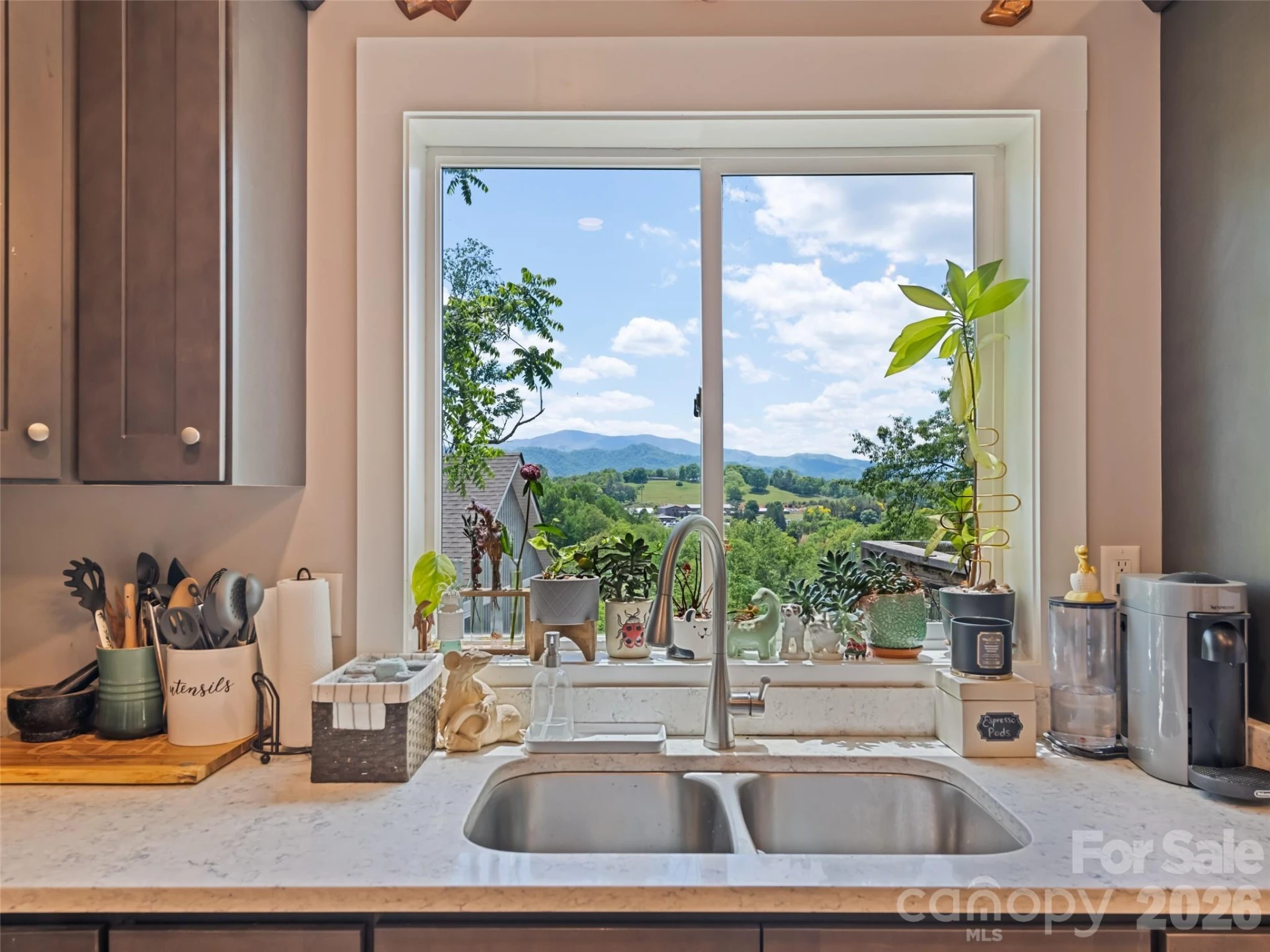 221 Northside Street - Photo 16