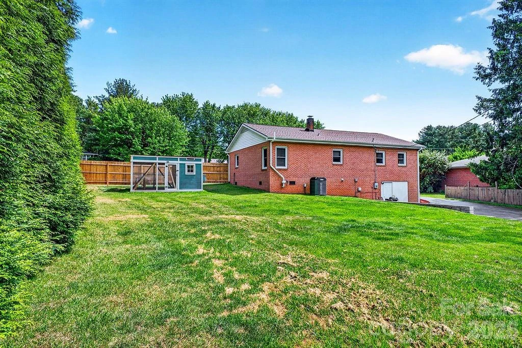 204 Oak Grove Road - Photo 28