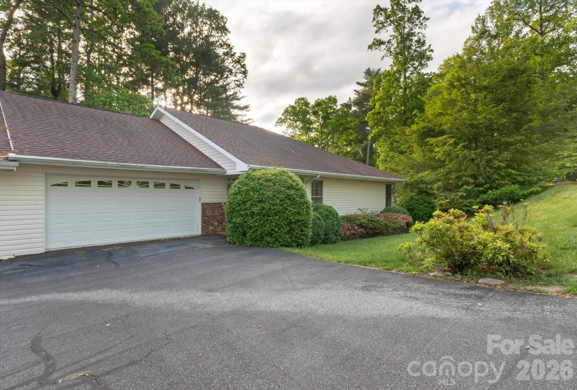 108 Bridgette Loop Road - Photo 2