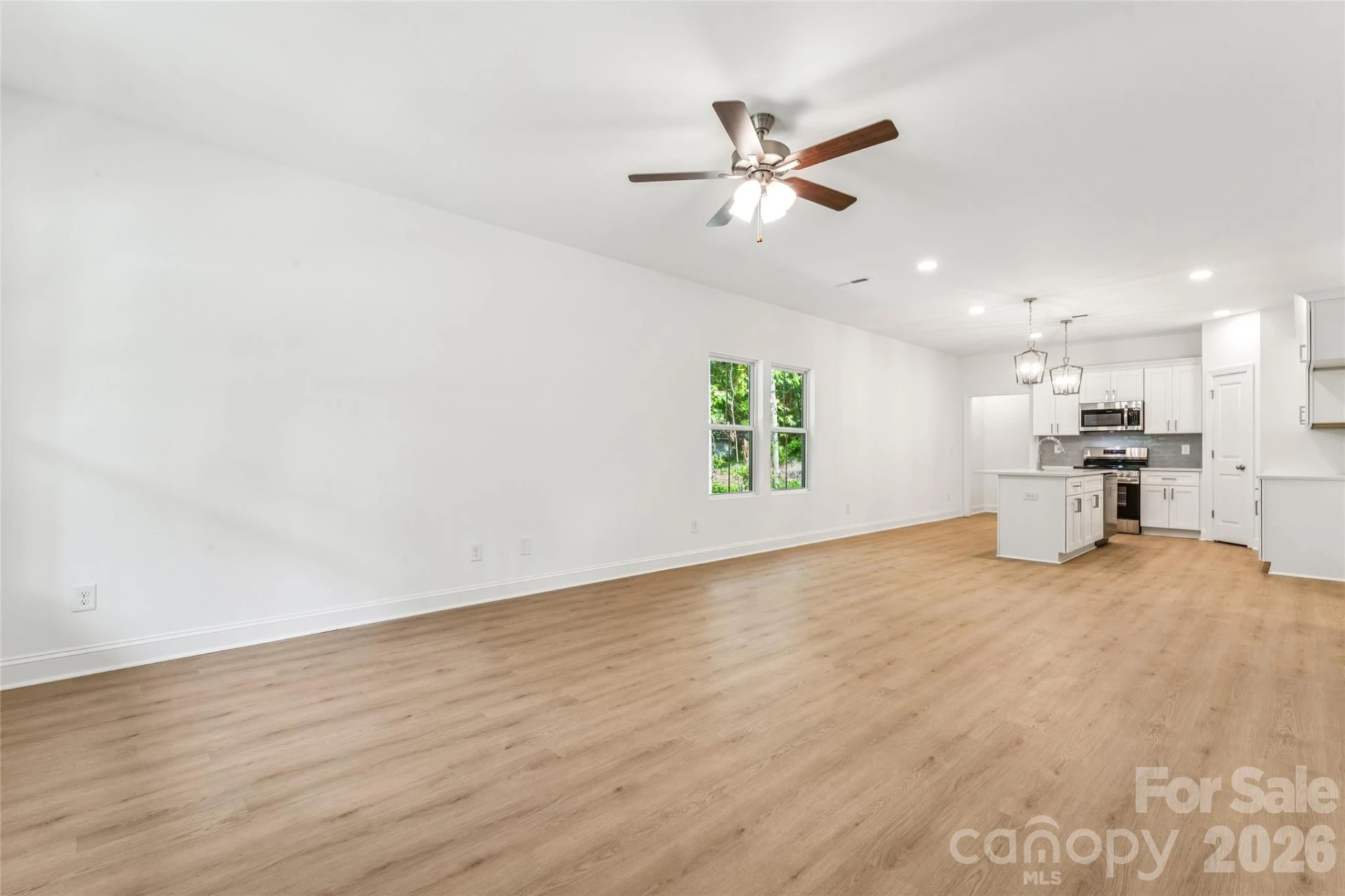 2500 Sunset Avenue - Photo 4