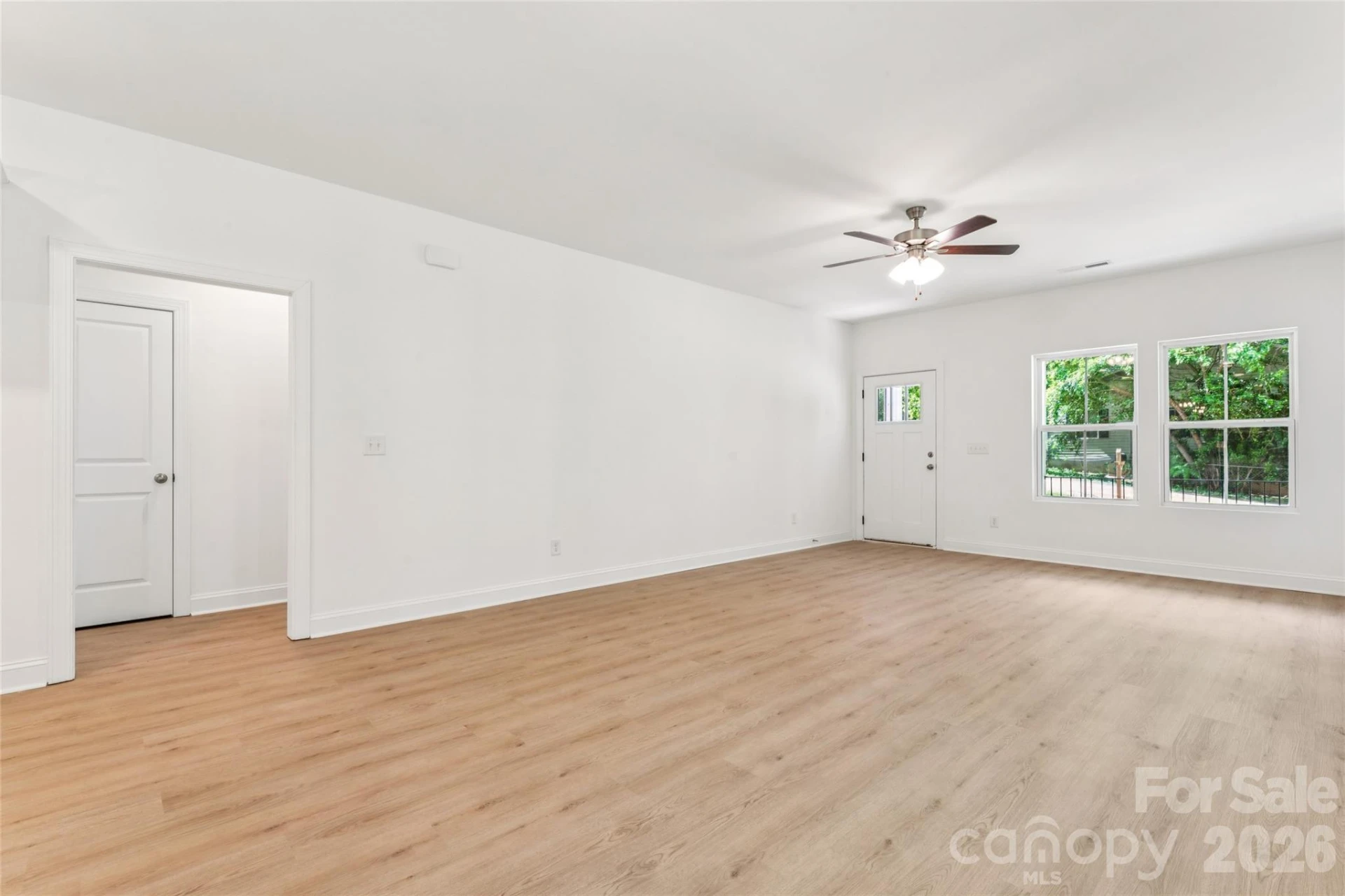 2500 Sunset Avenue - Photo 6