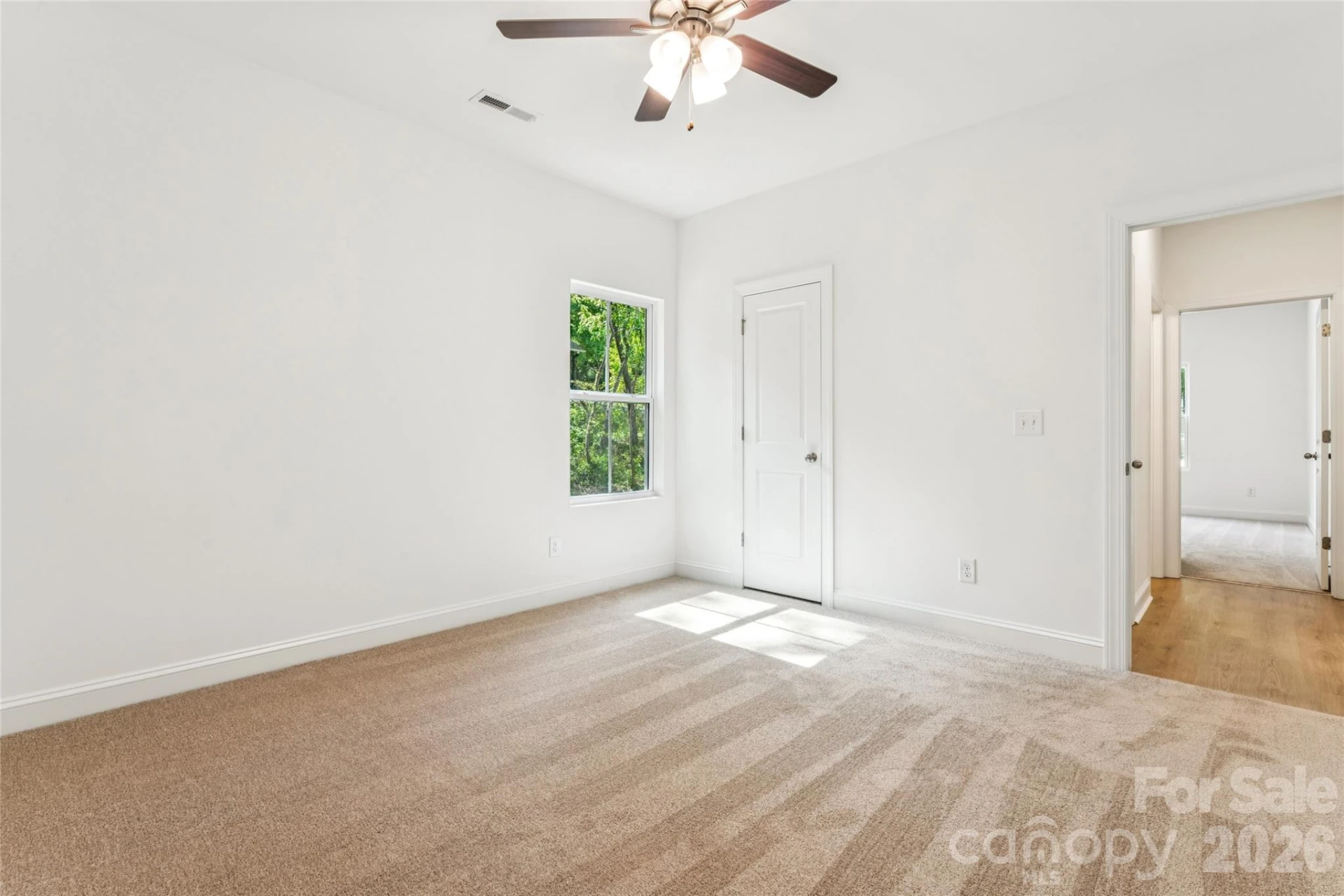 2500 Sunset Avenue - Photo 9