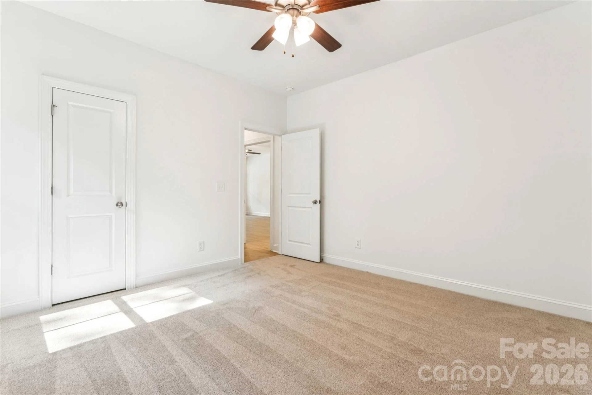 2500 Sunset Avenue - Photo 10