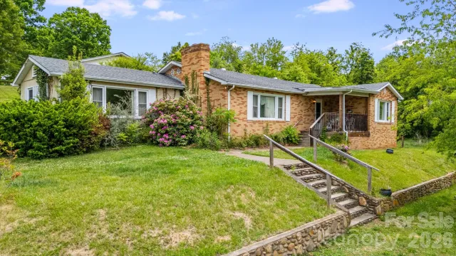 48 Ellen Avenue, Canton, NC, 28716
