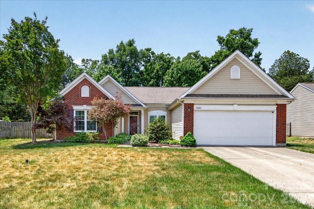 16046 Stuarts Draft Court