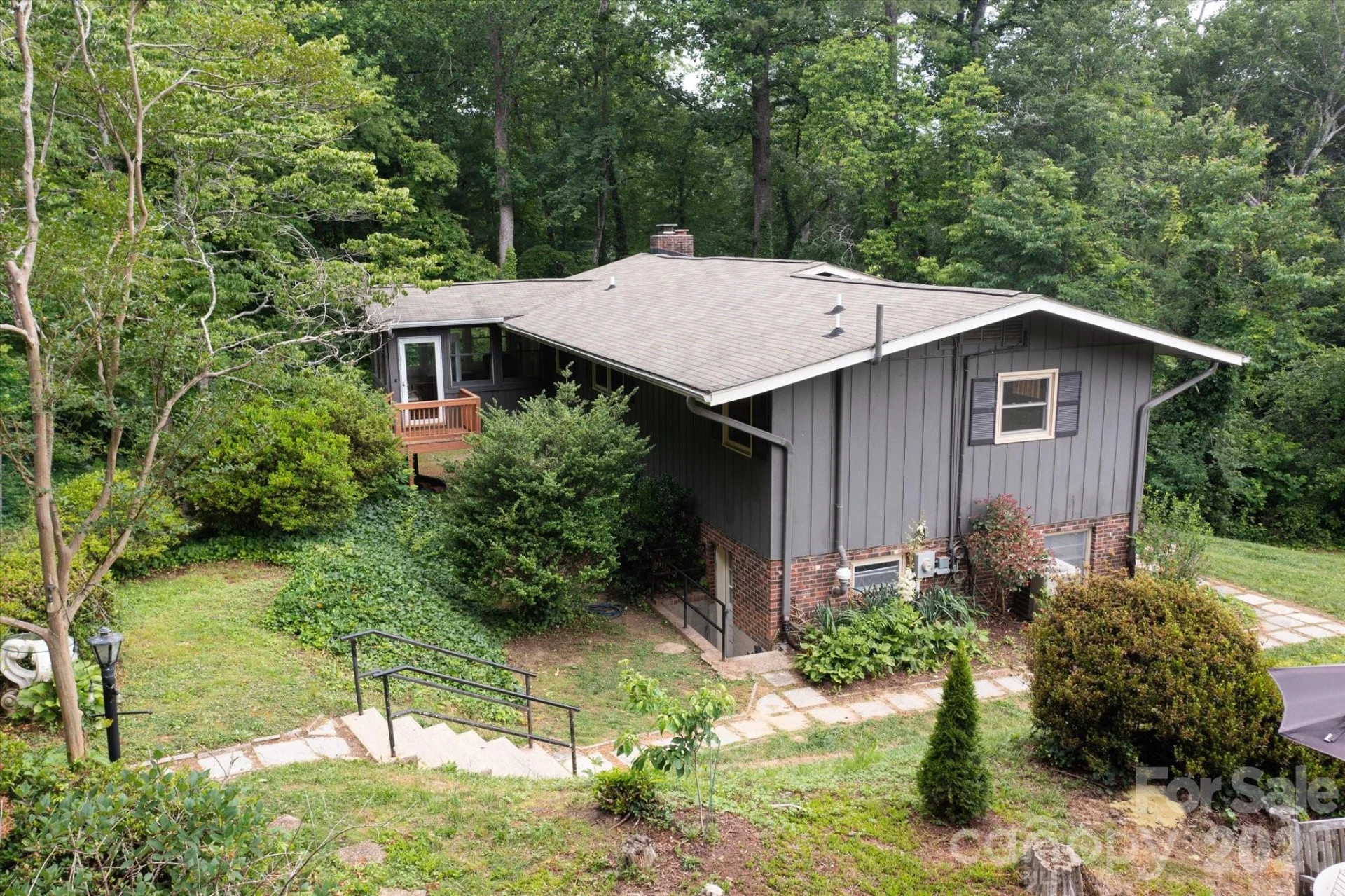 132 Whisperwood Circle - Photo 2