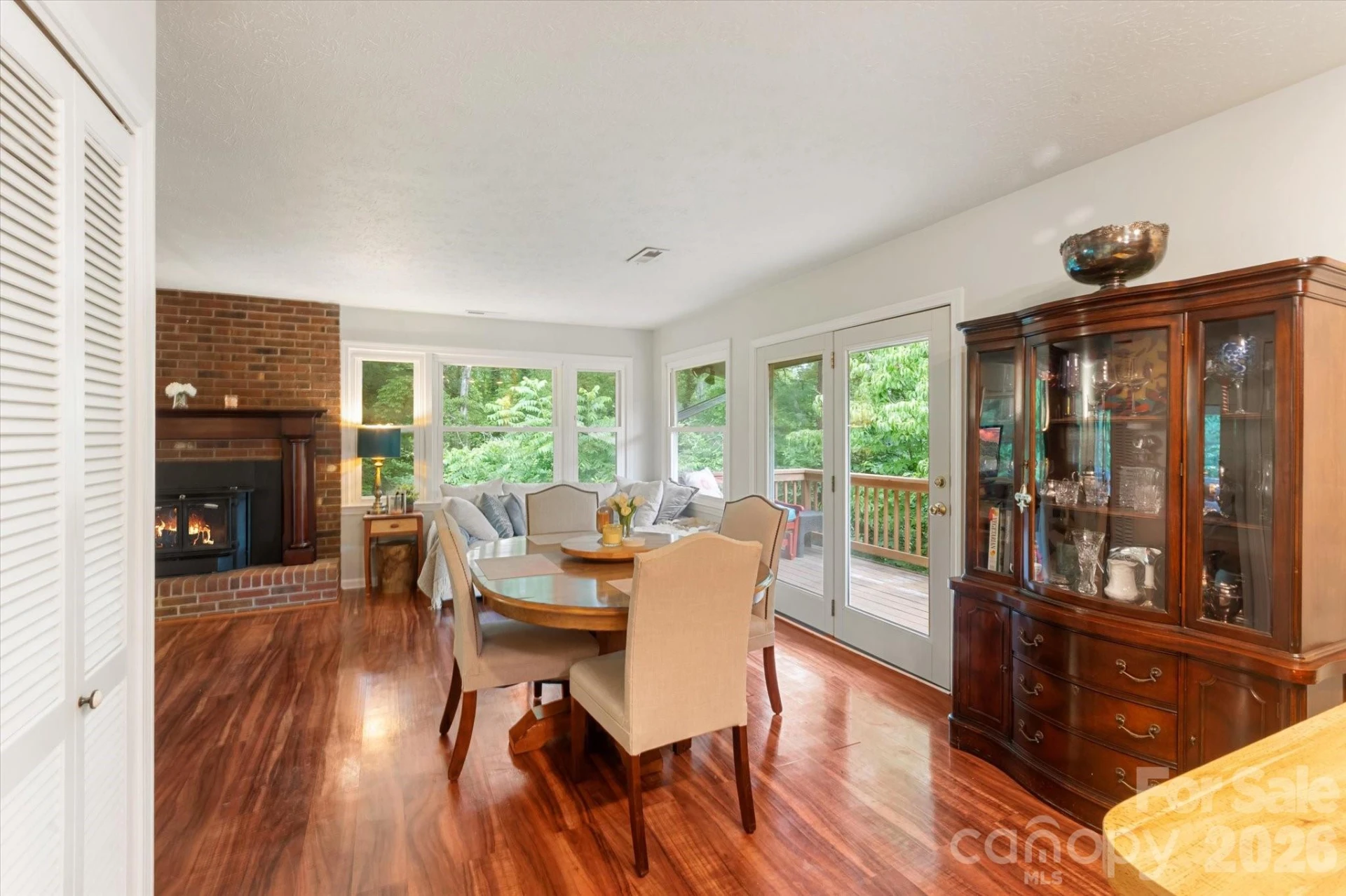 132 Whisperwood Circle - Photo 12
