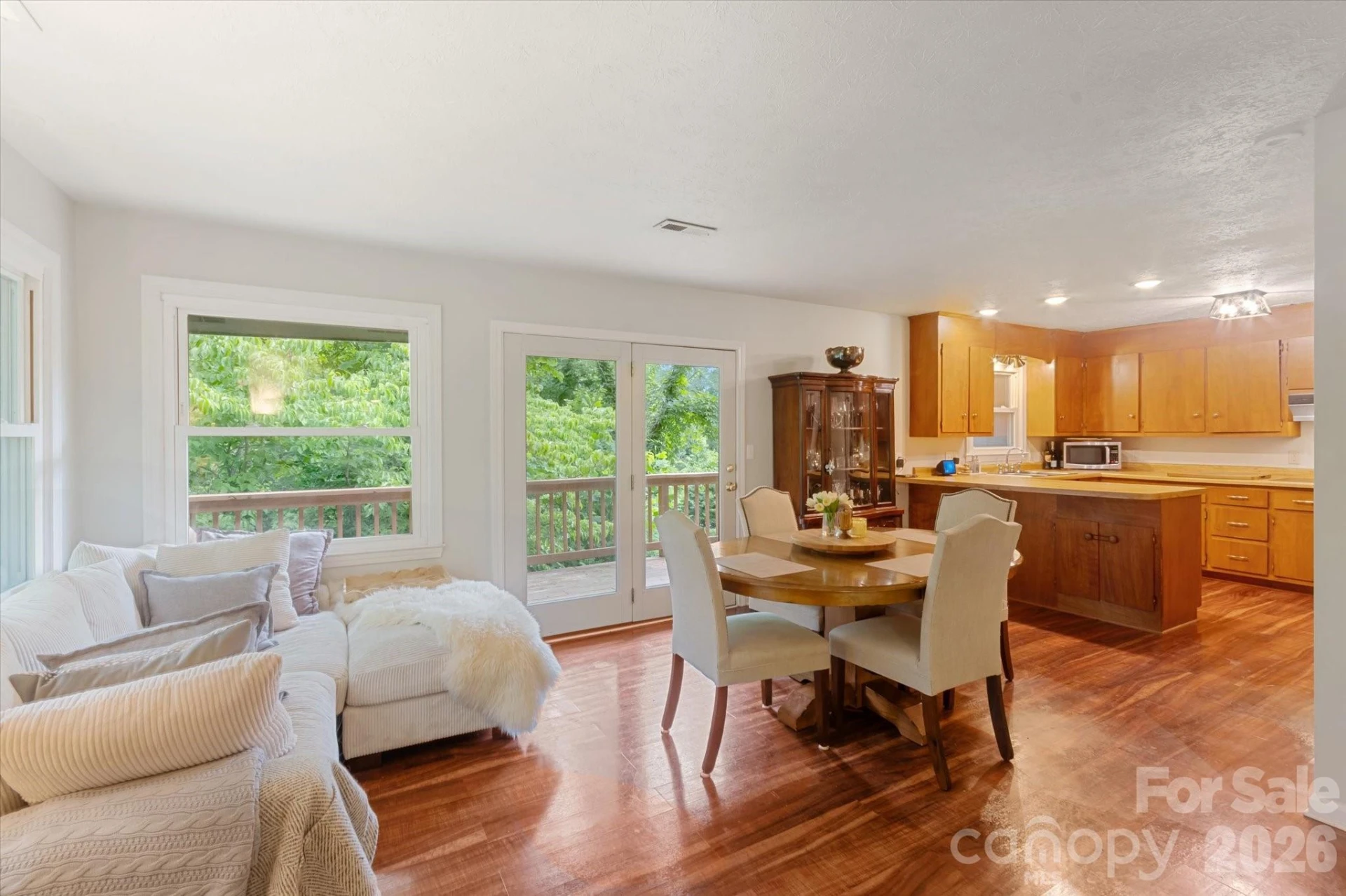132 Whisperwood Circle - Photo 10