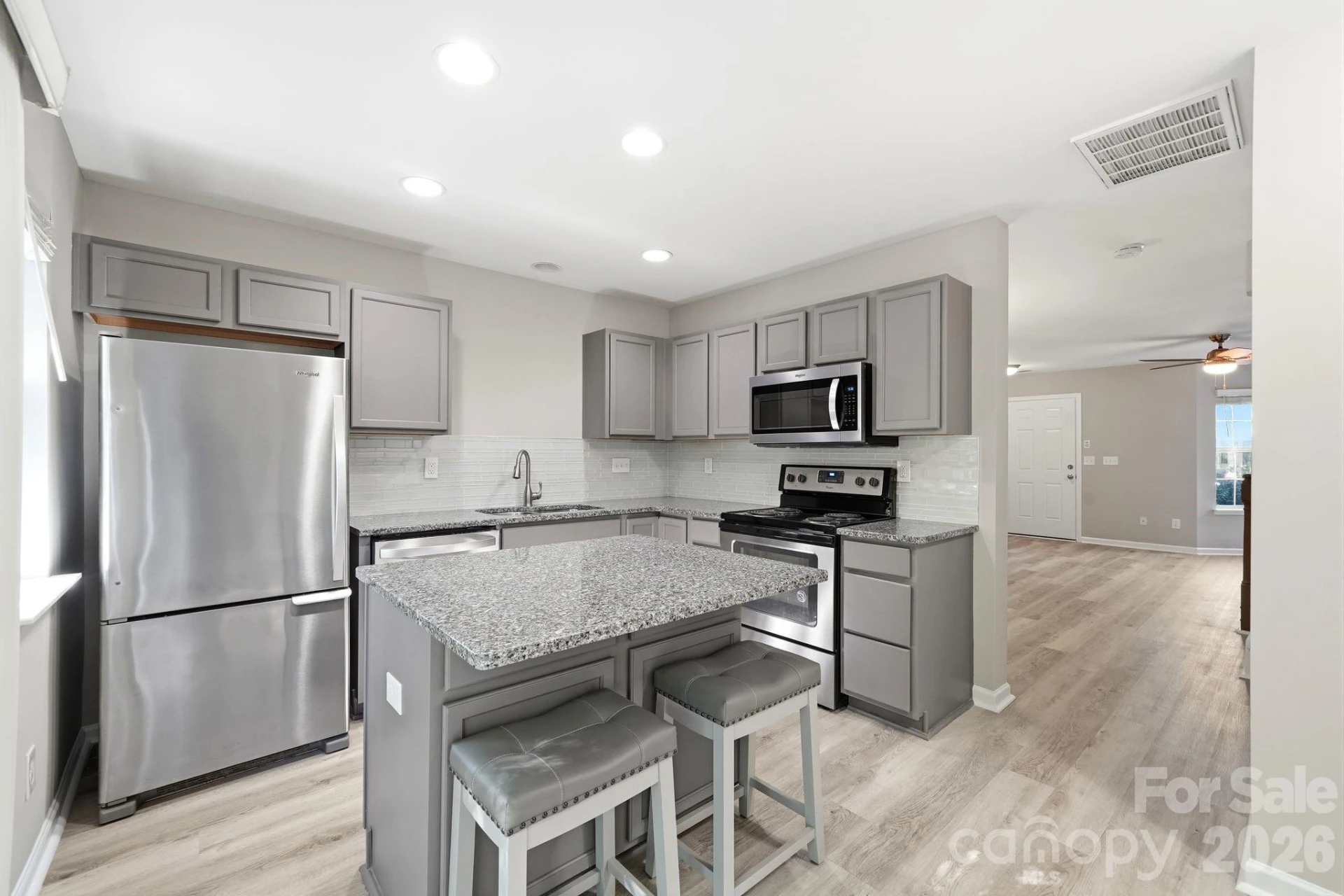 687 Rock Lake Glen - Photo 11