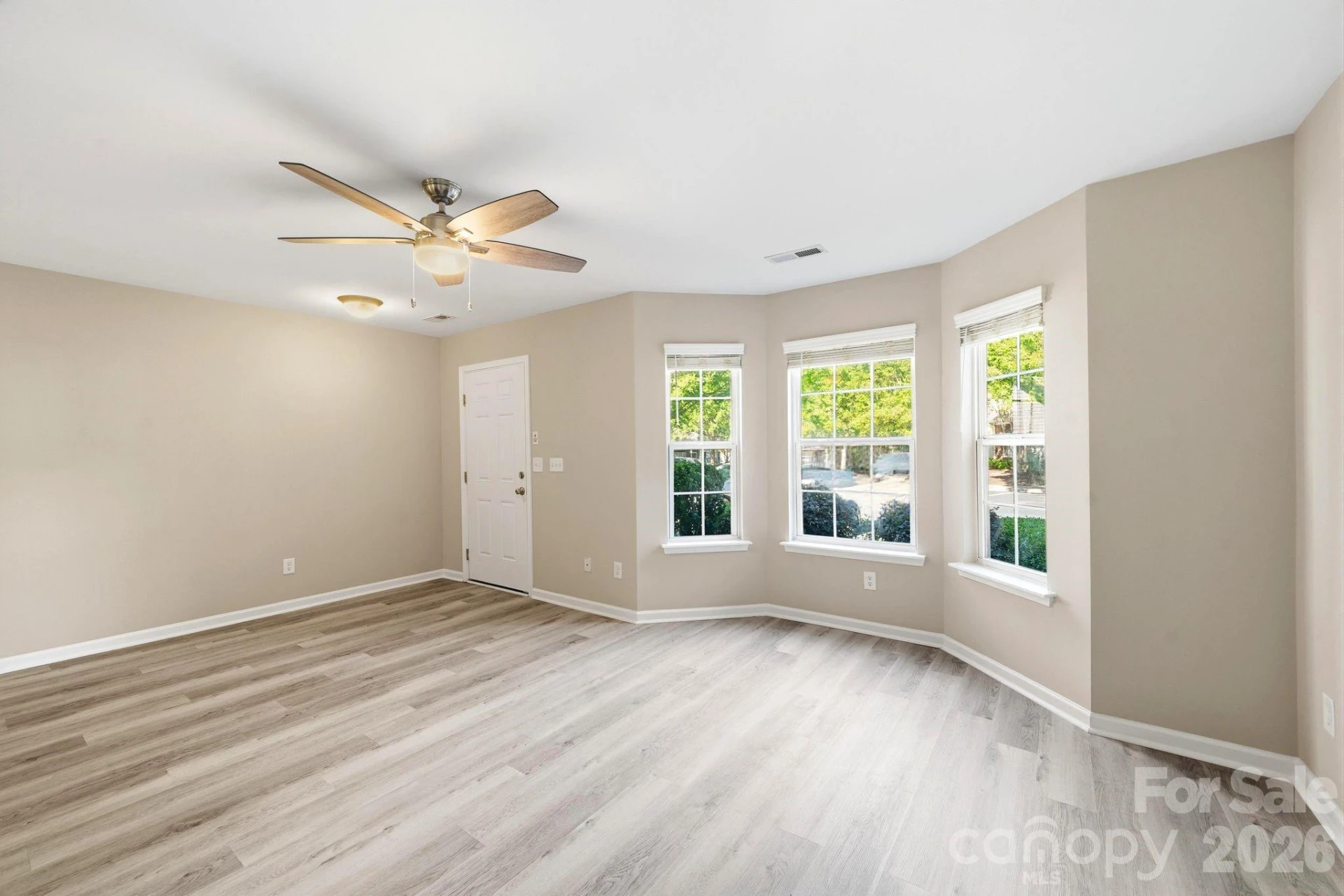 687 Rock Lake Glen - Photo 21