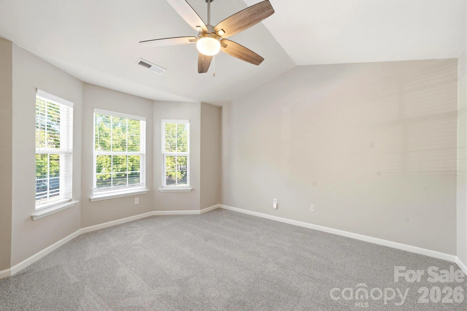 687 Rock Lake Glen - Photo 22