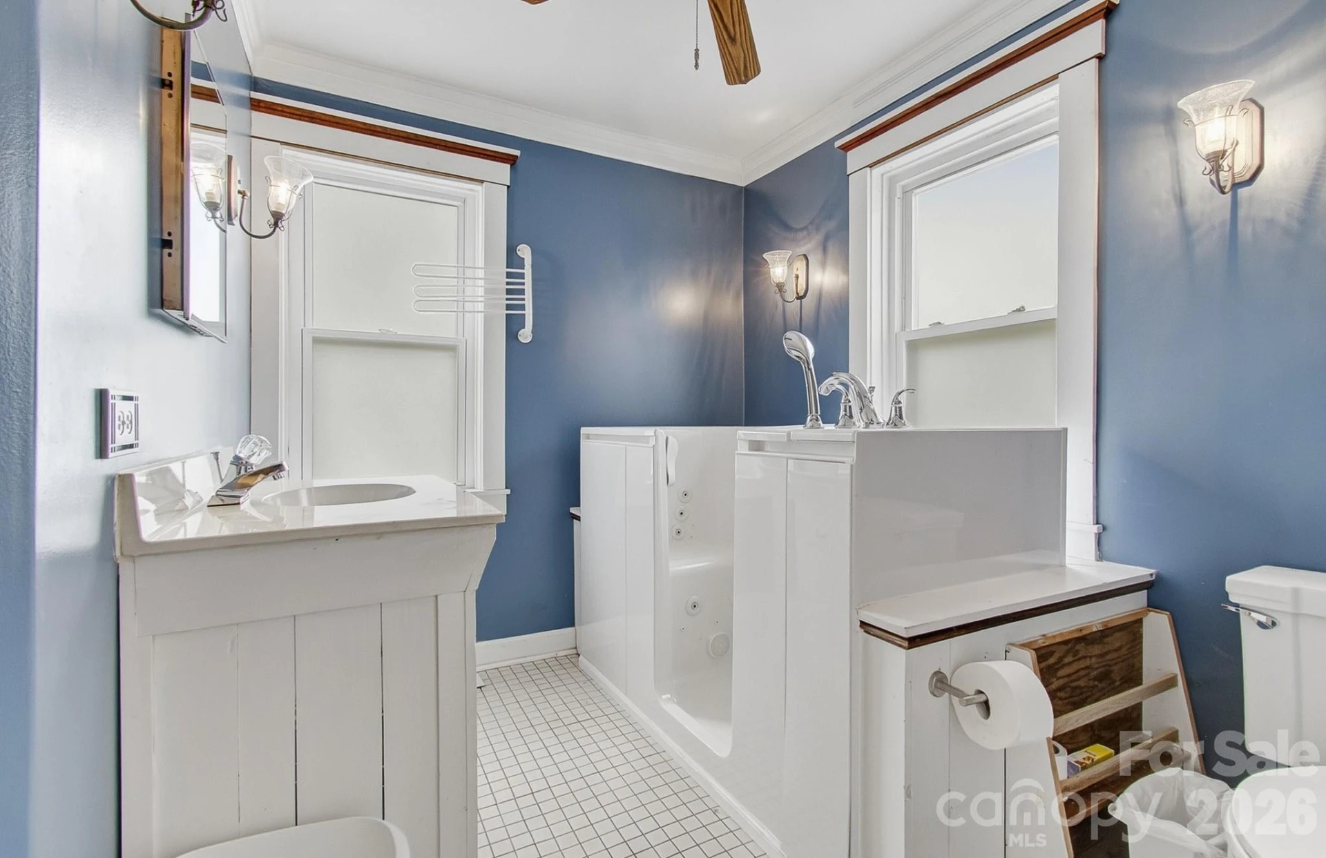 479 Saint Paul Road - Photo 8