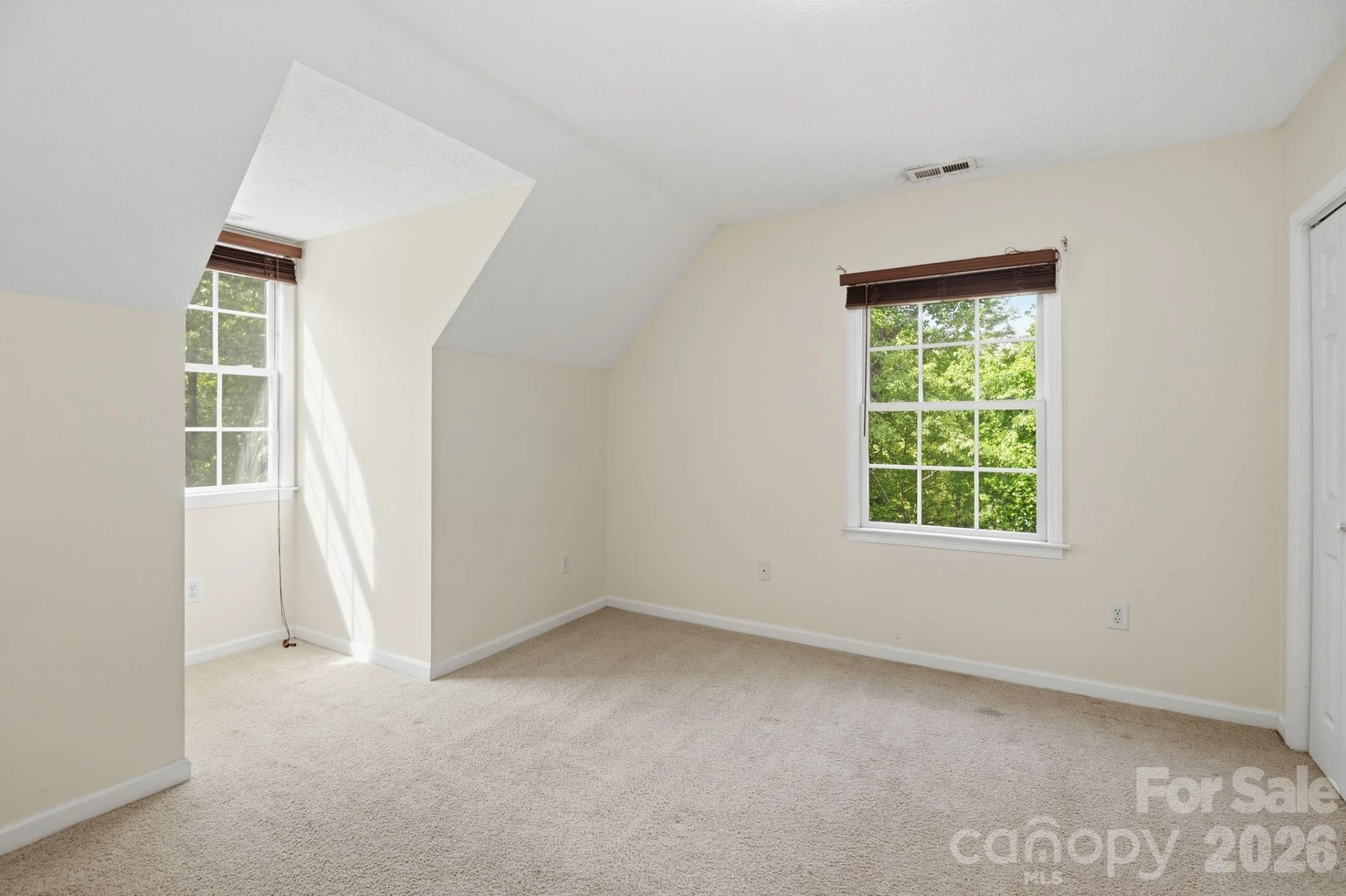 48 Mardell Circle - Photo 32