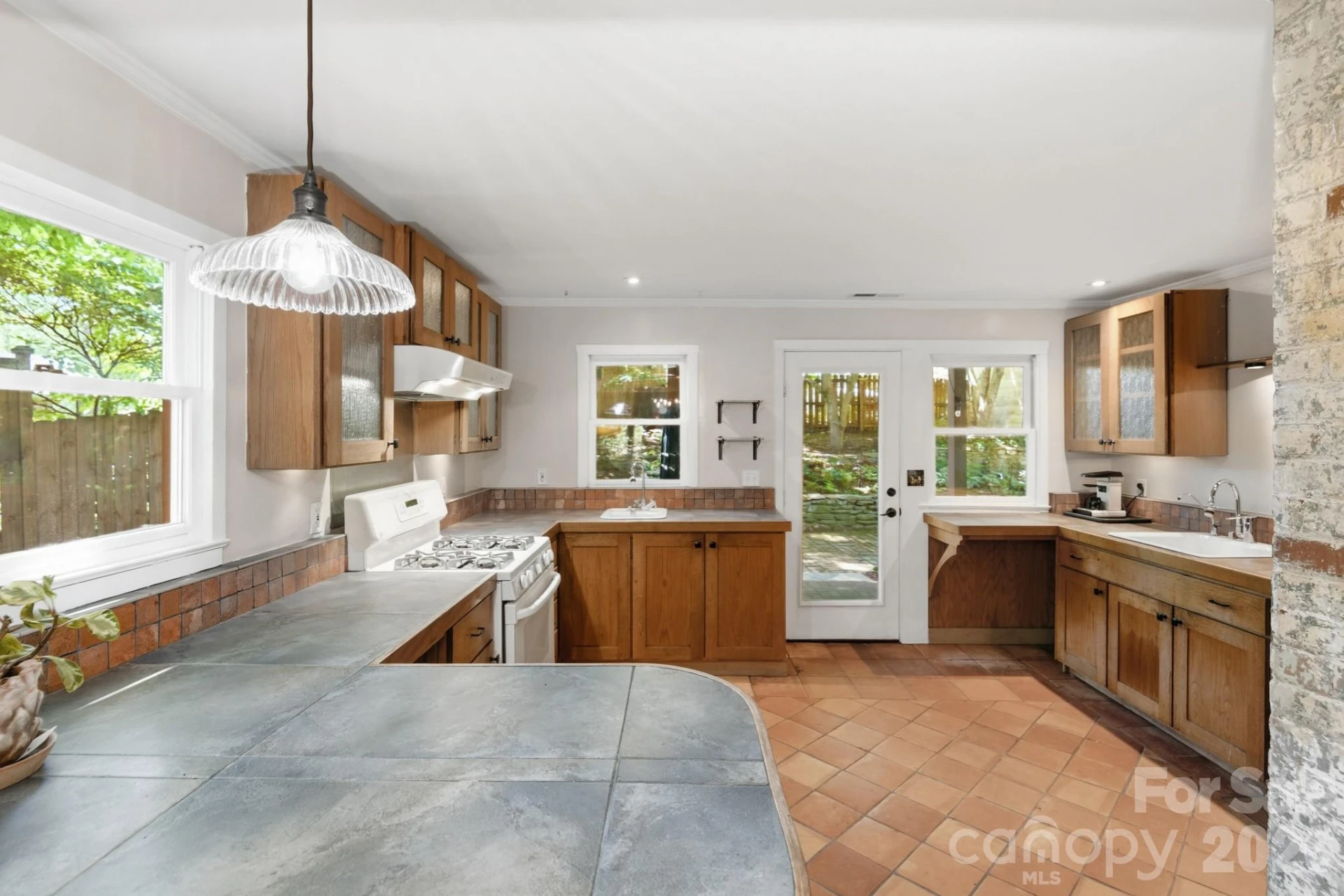 49 Plymouth Circle - Photo 19