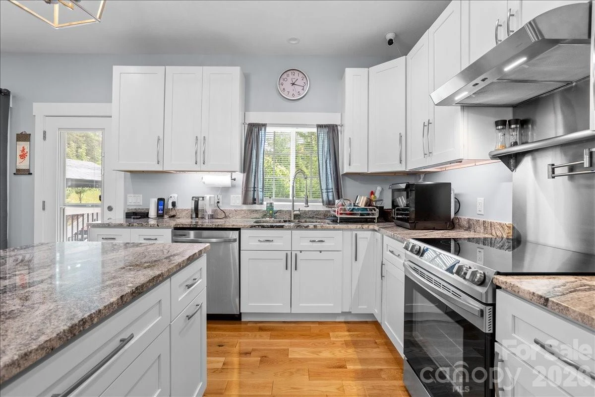 24 Mink Farm Road - Photo 12