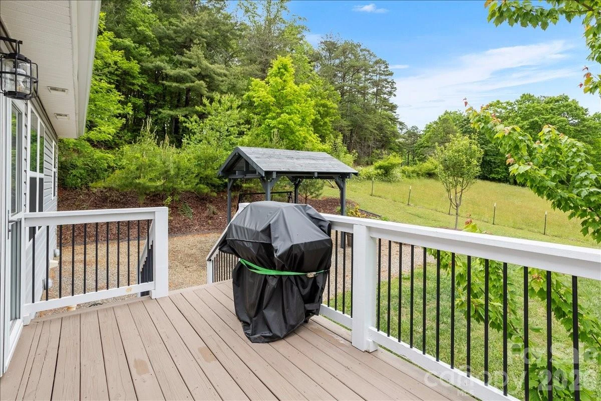 24 Mink Farm Road - Photo 30