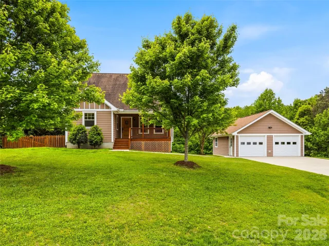235 Hidden Knoll Drive, Hendersonville, NC, 28792