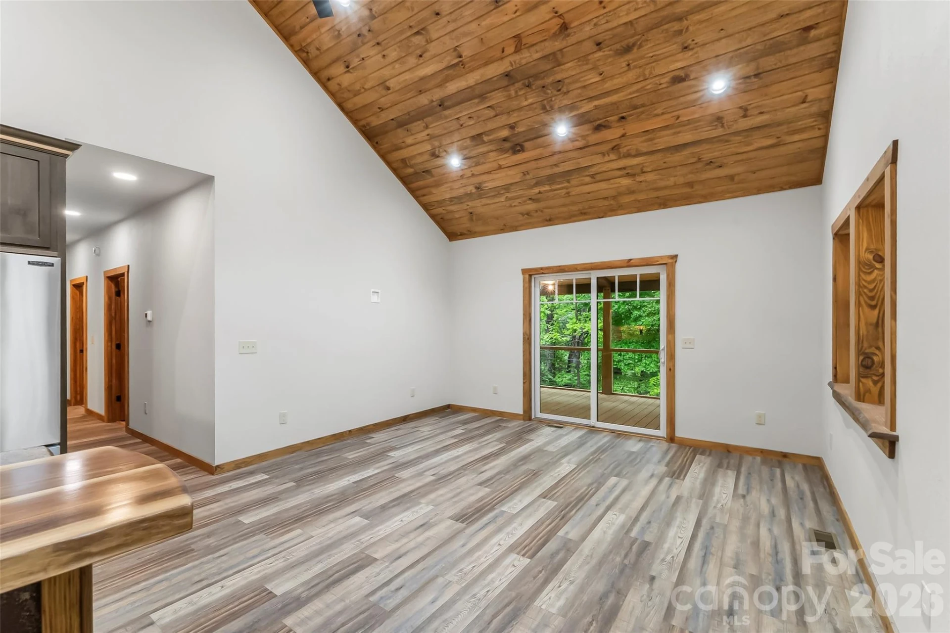 1737 Newfound Road - Photo 17