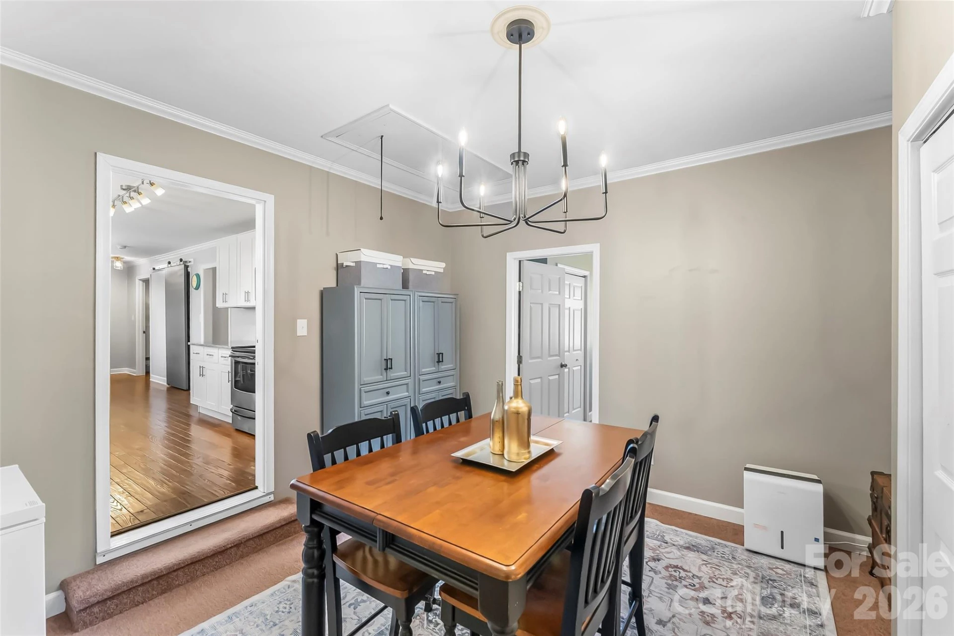 1548 Castell Lane - Photo 12