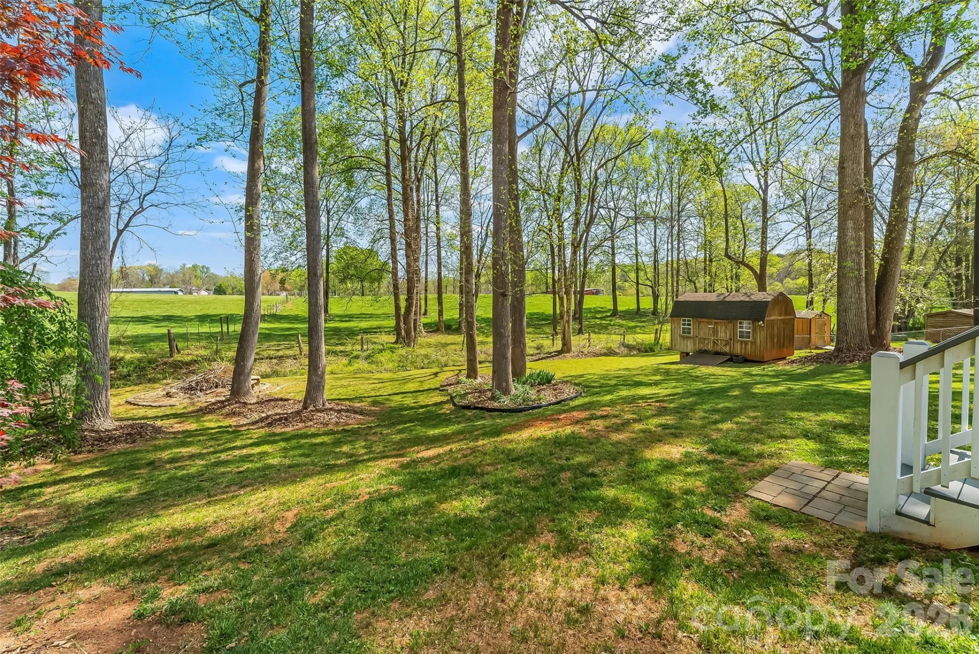 1548 Castell Lane - Photo 27