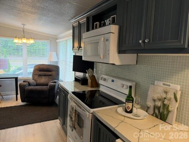 744 Deer Park Road - Photo 28