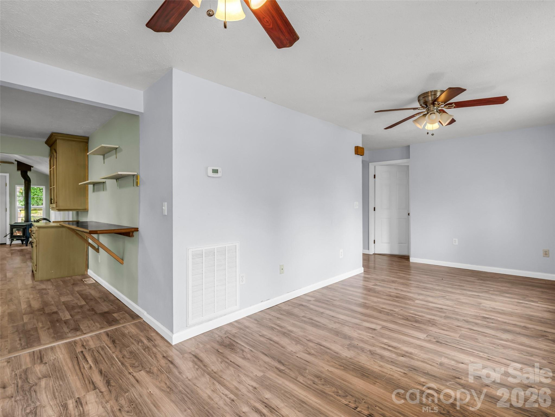1916 Old Spartanburg Road - Photo 13