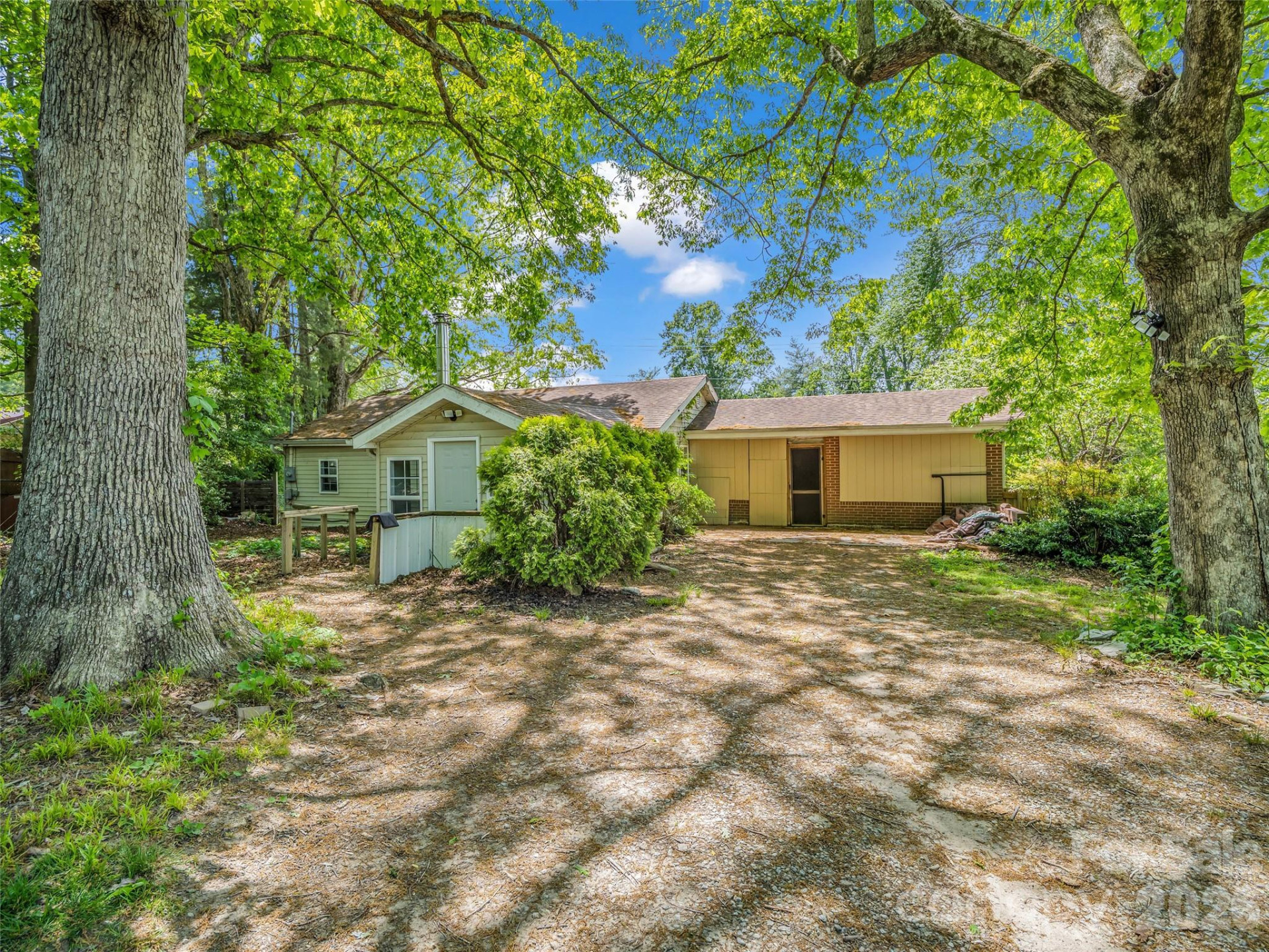 1916 Old Spartanburg Road - Photo 6