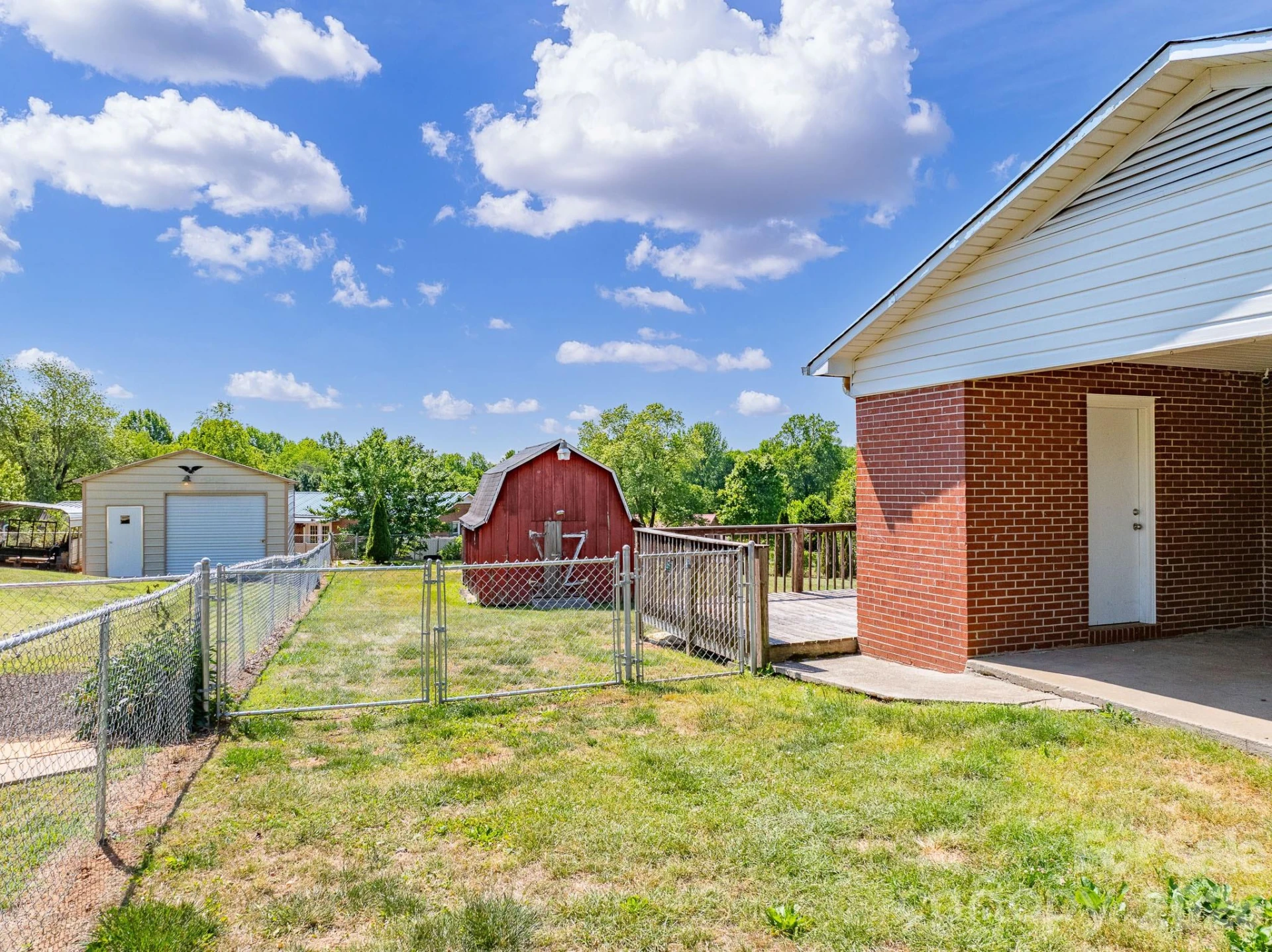 2101 LaMesa Court - Photo 28