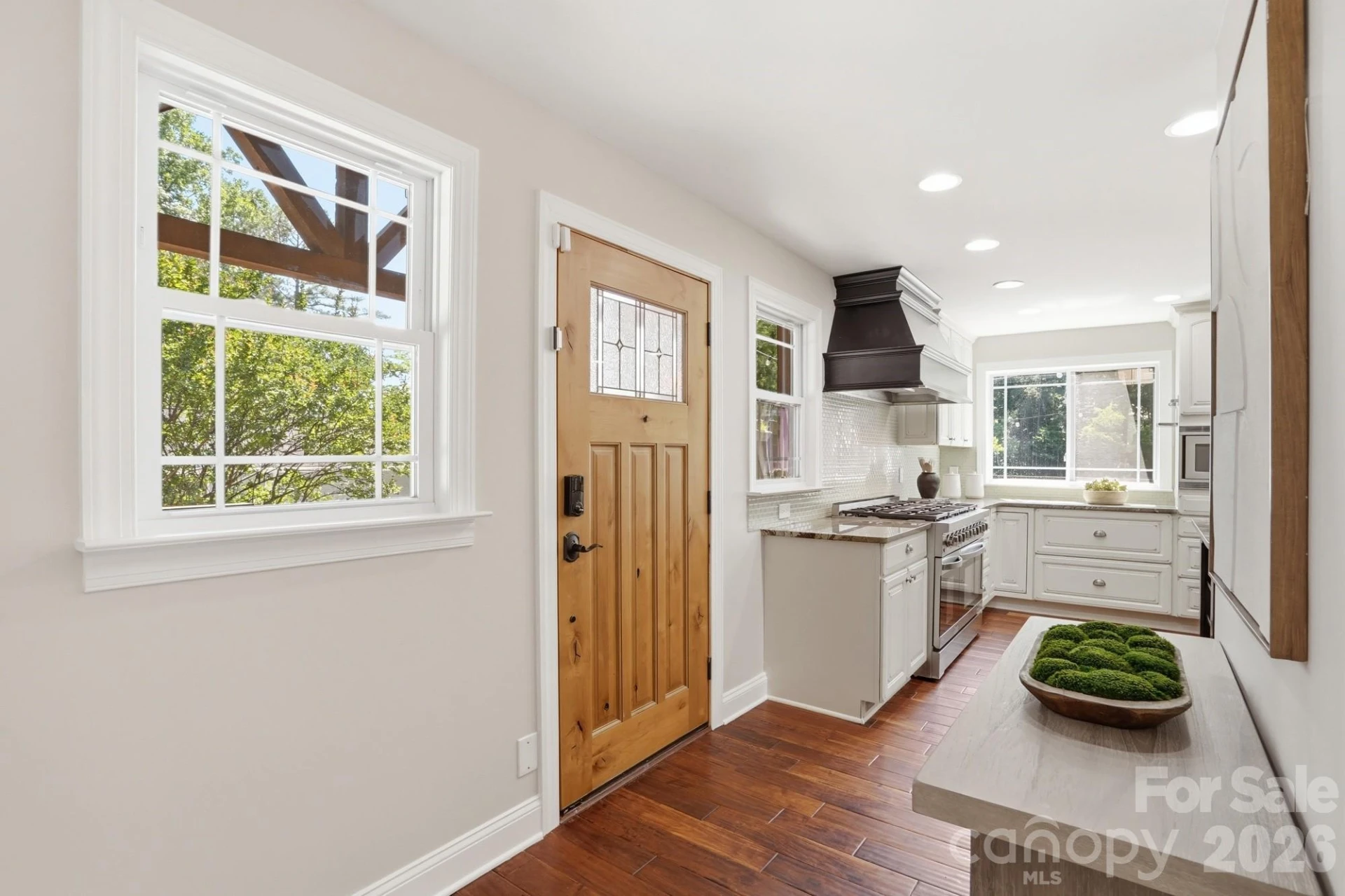 2113 Bon Villa Way - Photo 11