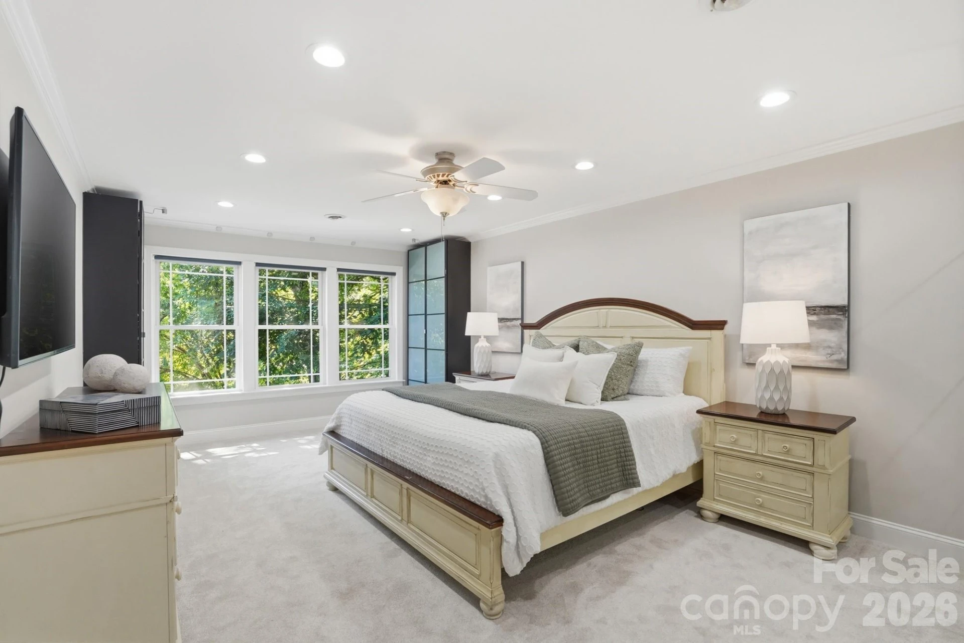 2113 Bon Villa Way - Photo 28
