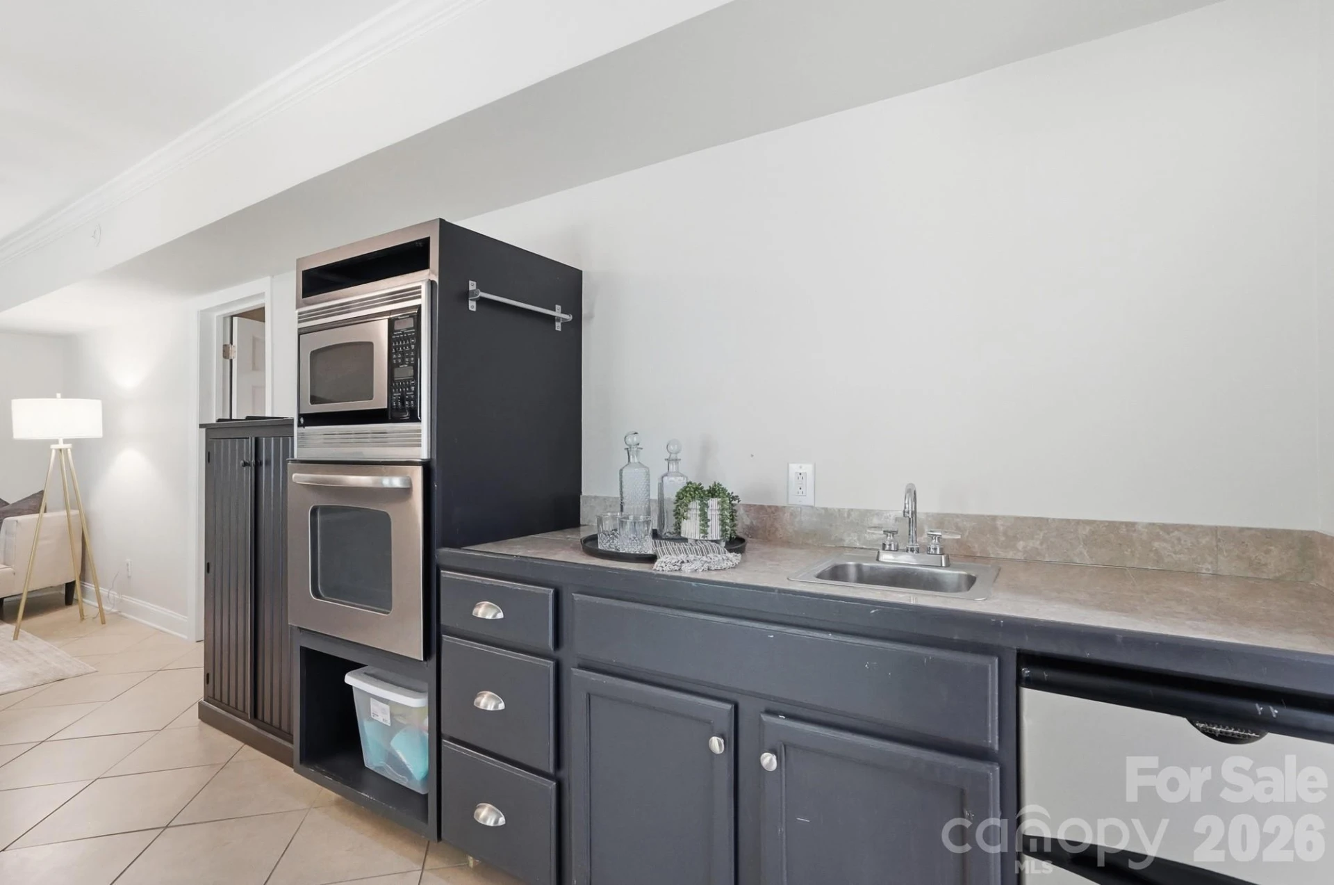 2113 Bon Villa Way - Photo 36