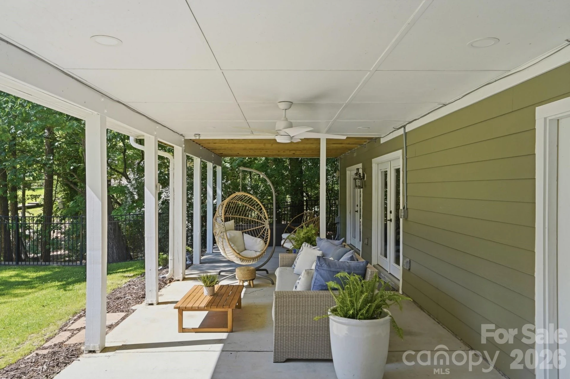2113 Bon Villa Way - Photo 41