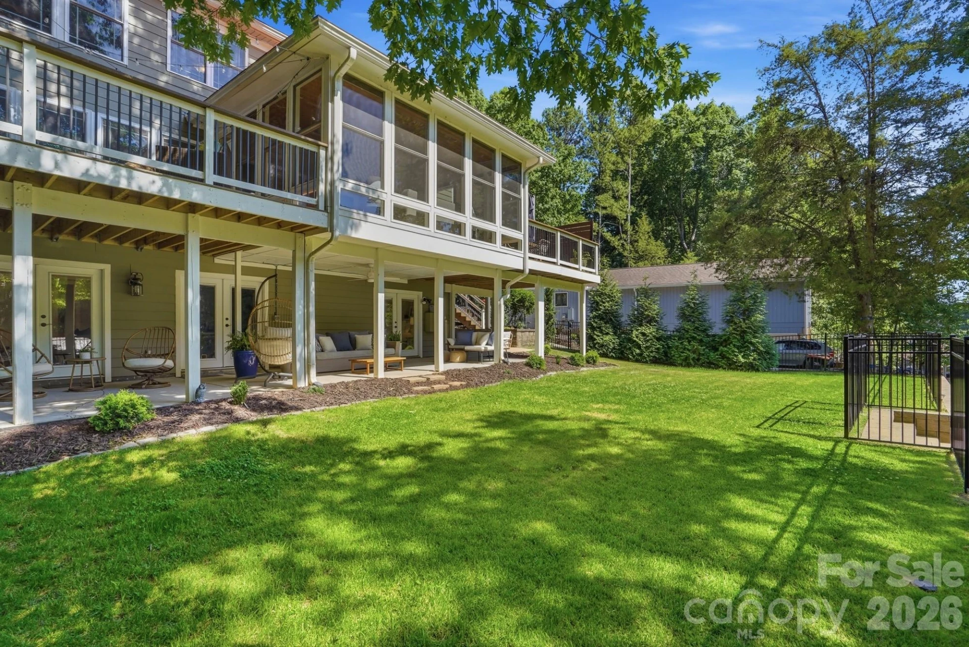 2113 Bon Villa Way - Photo 6