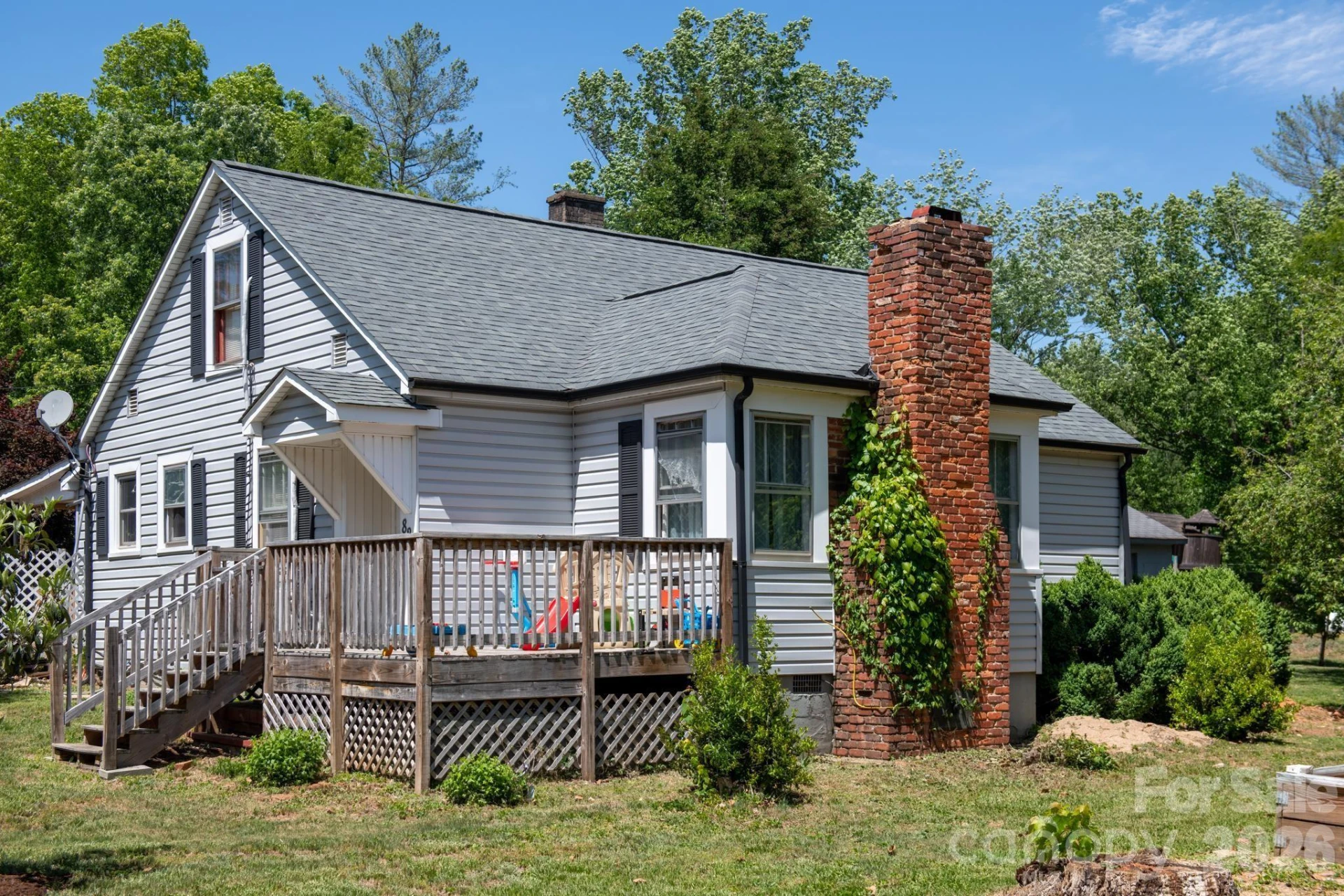 828 Jamestown Road