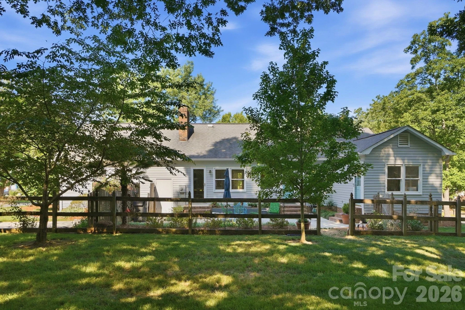 1200 Beechdale Drive - Photo 2