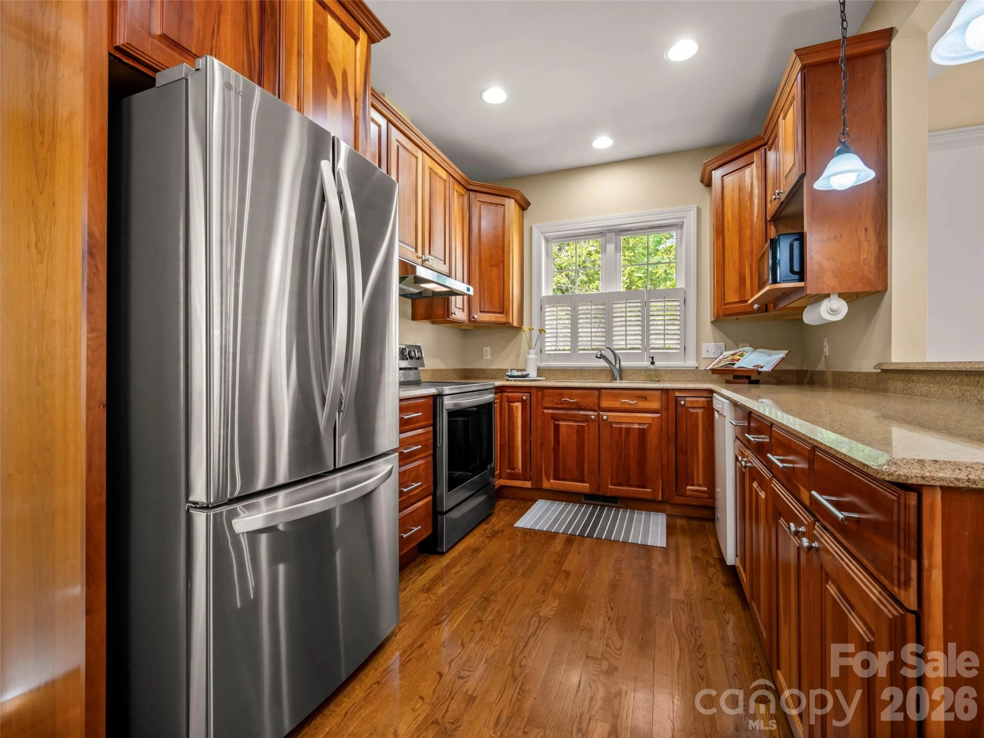 90 Dunroy Drive - Photo 14
