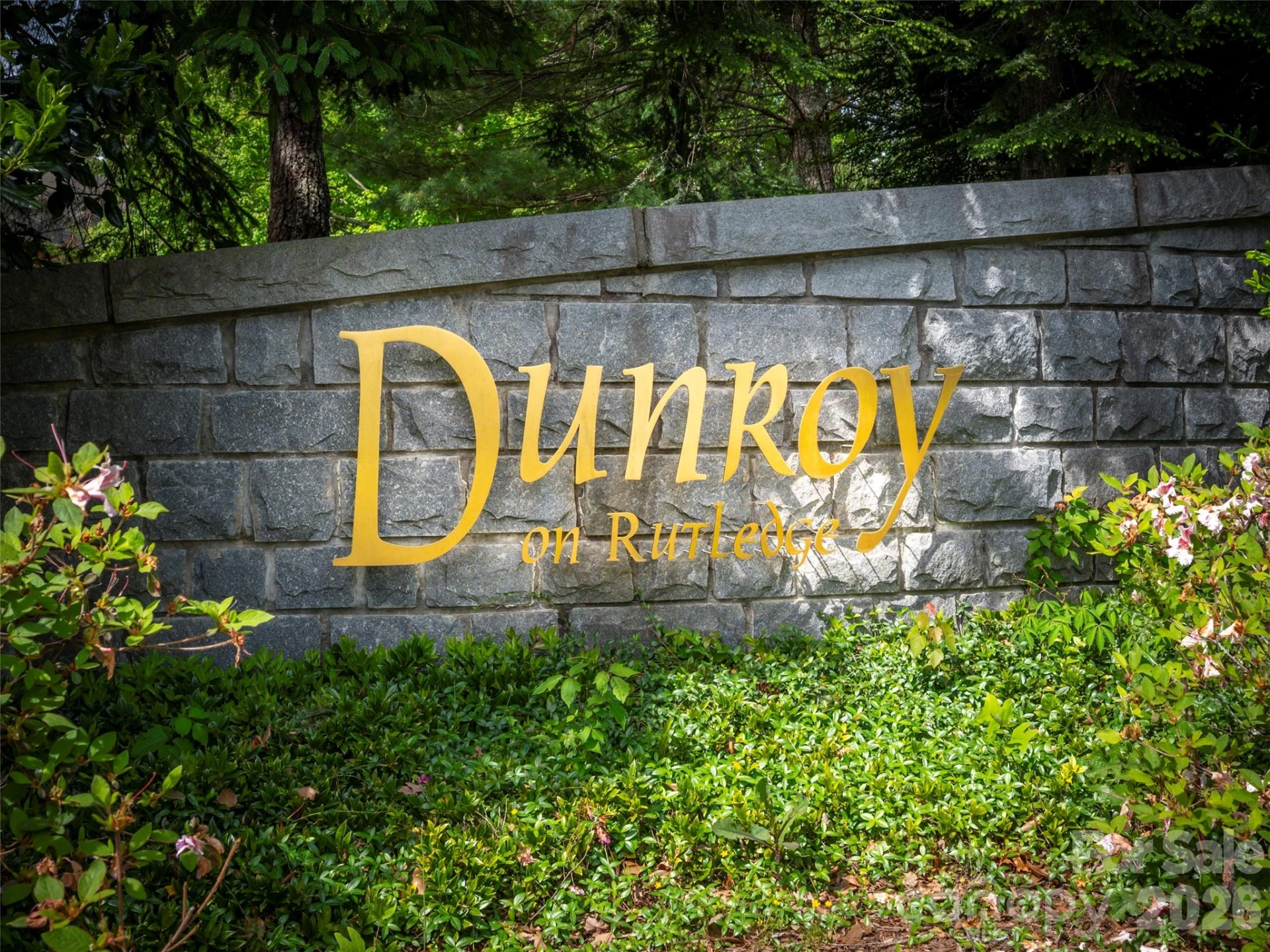 90 Dunroy Drive - Photo 38