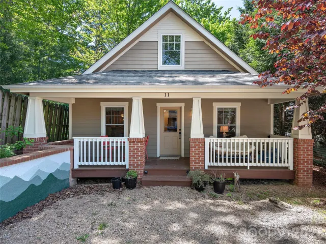 11 Knotty Alder Court