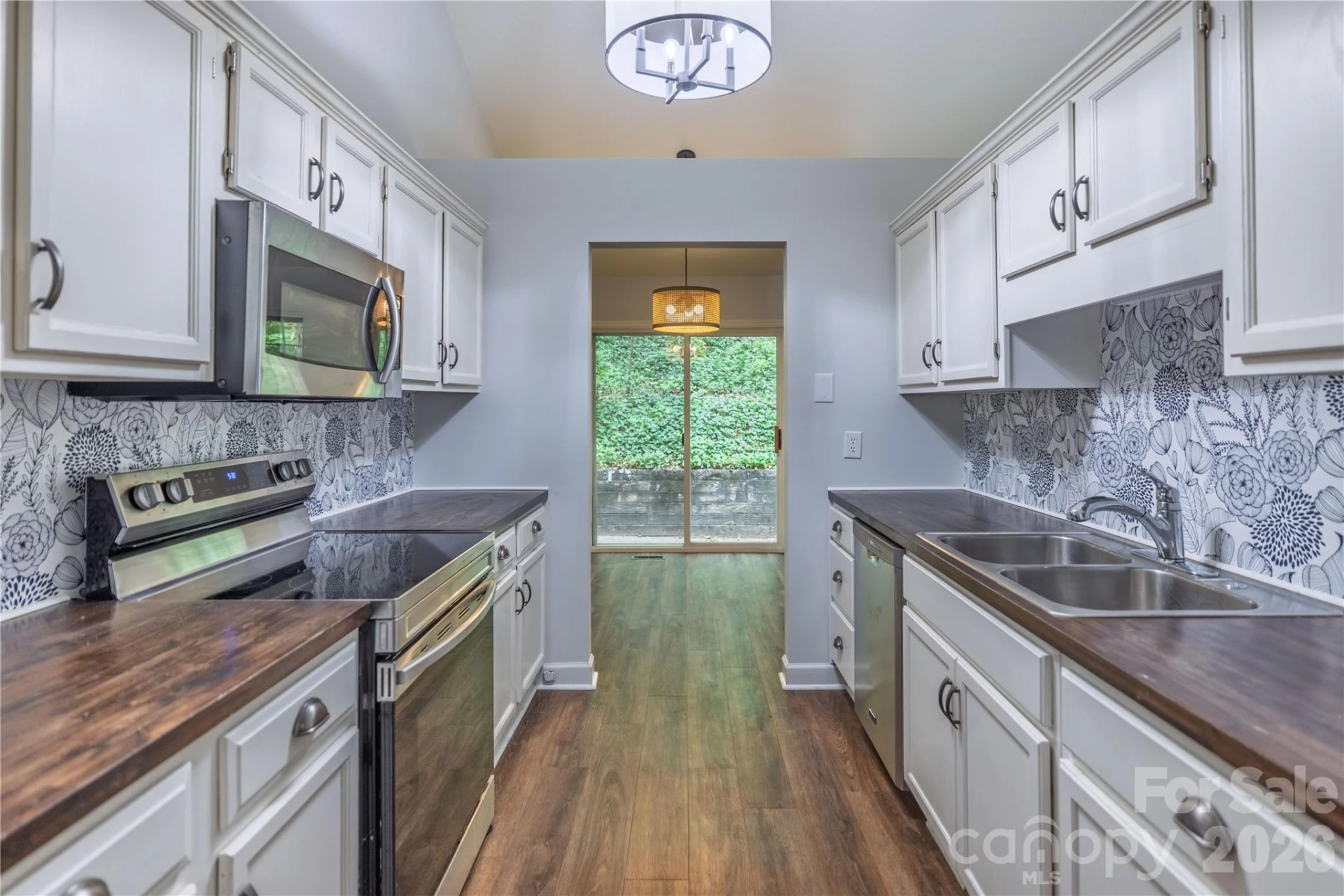 103 Hillside Drive - Photo 4