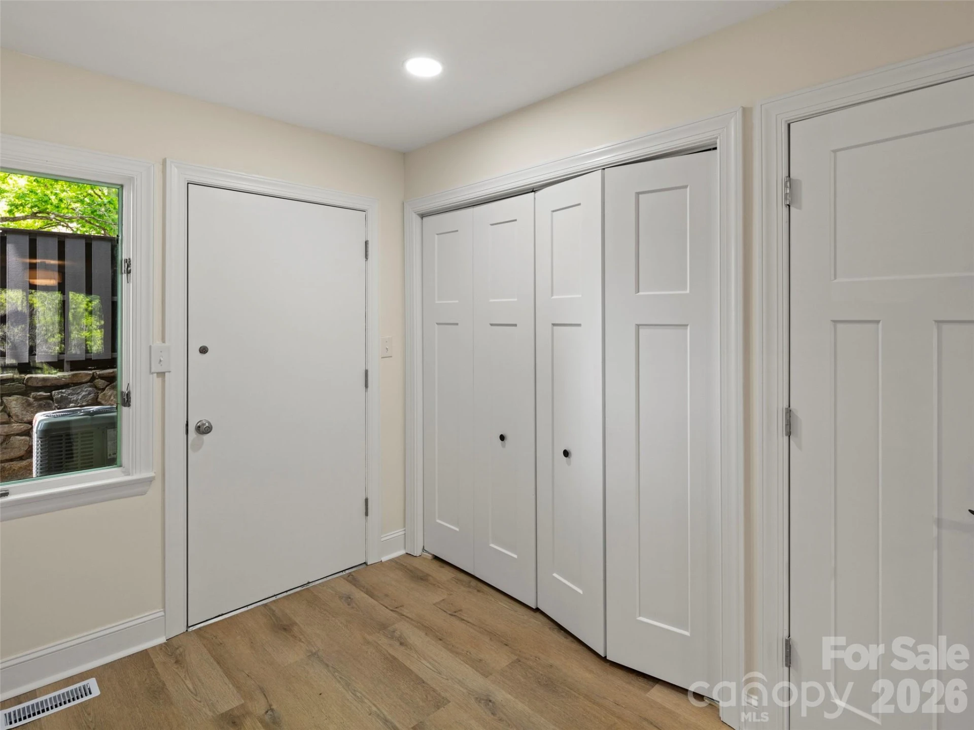 203 Crowfields Drive - Photo 14