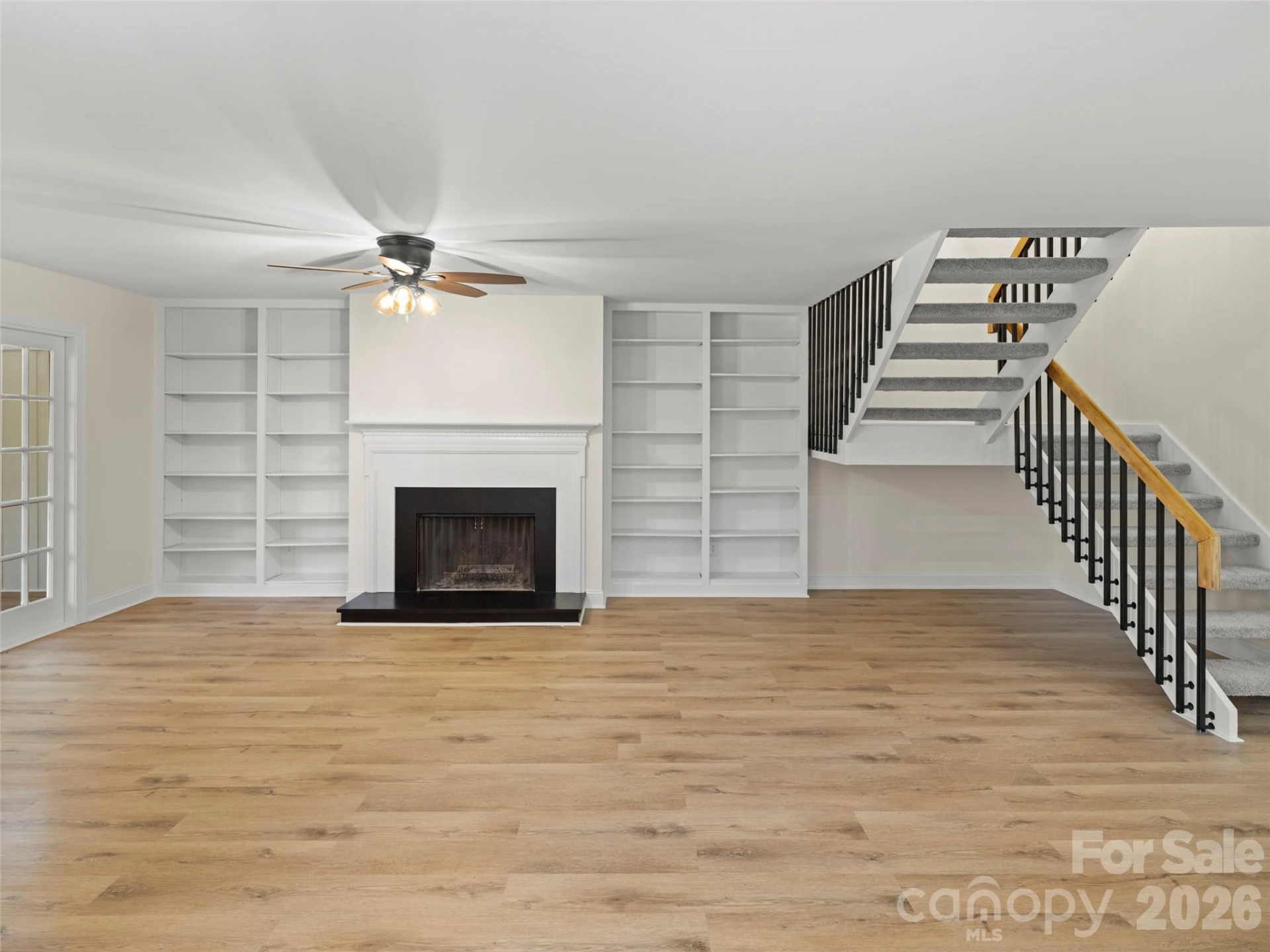 203 Crowfields Drive - Photo 5