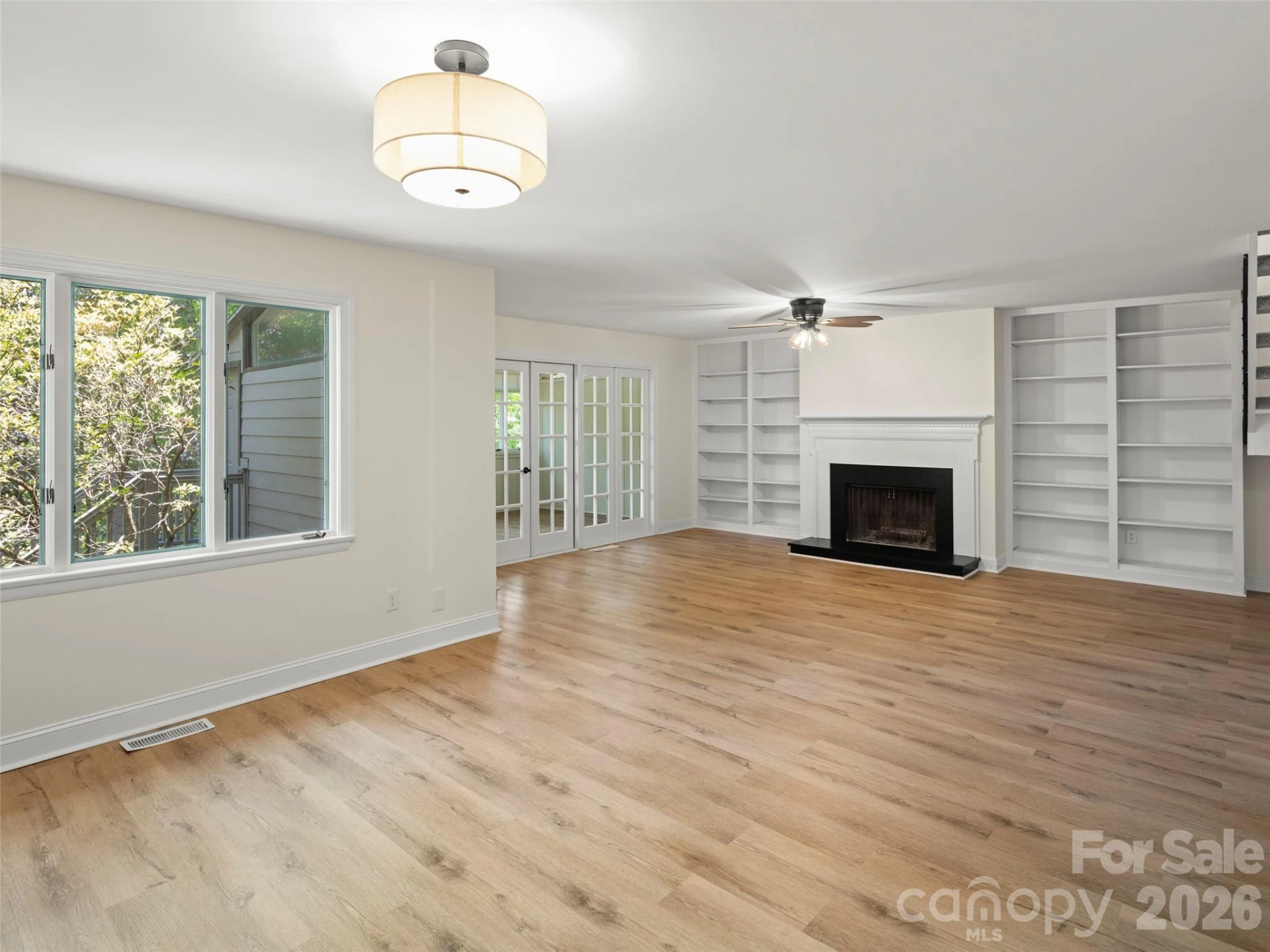 203 Crowfields Drive - Photo 7