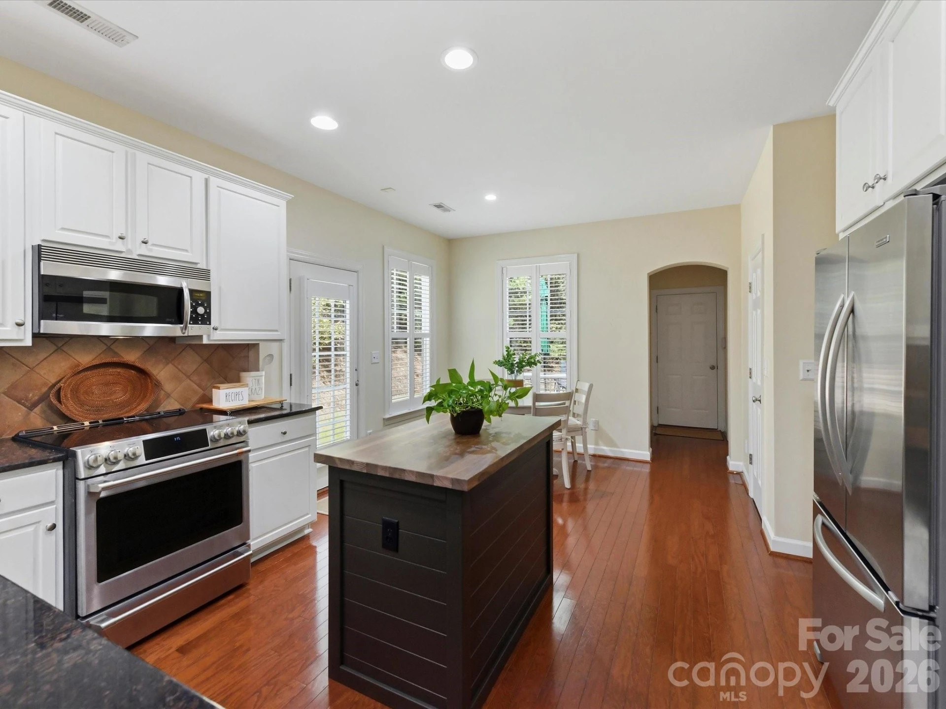 8611 Covedale Crossings Circle - Photo 13