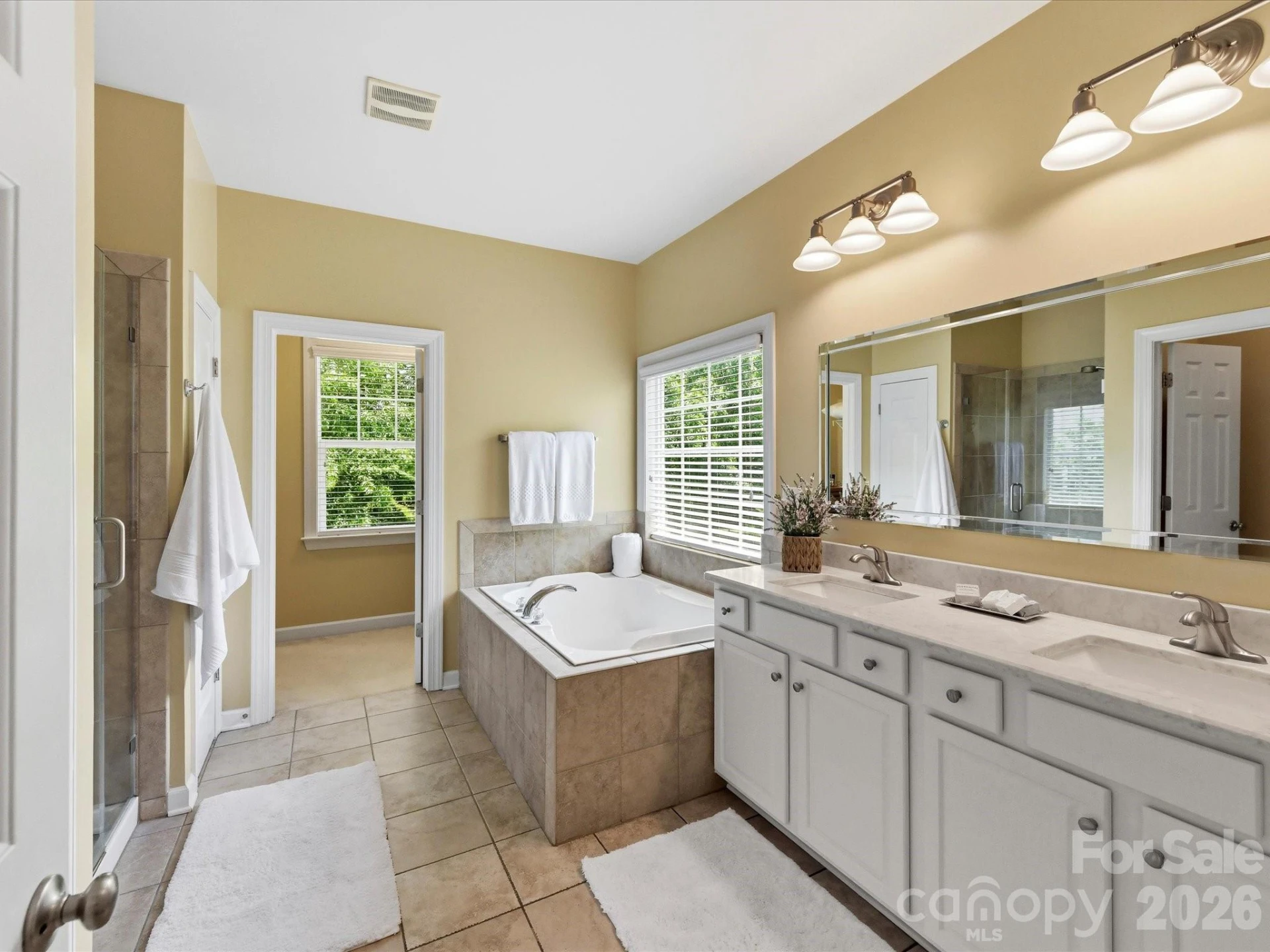 8611 Covedale Crossings Circle - Photo 22