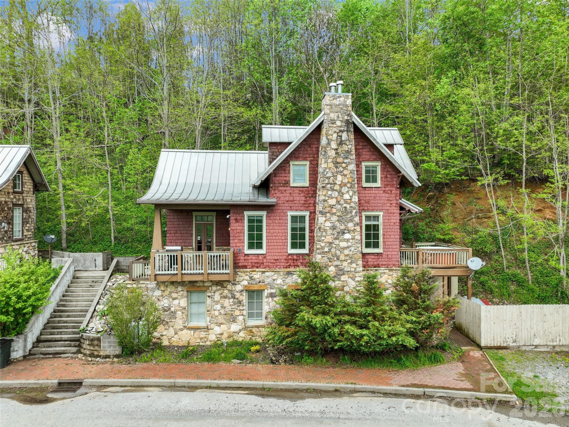115 Breakaway Trail