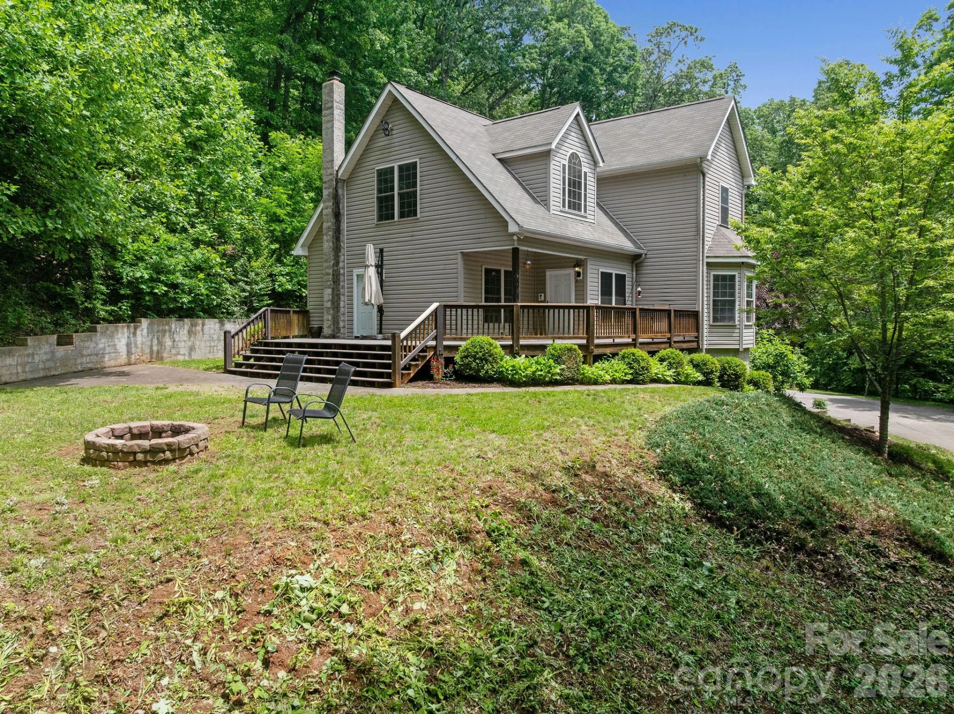 174 deep woods Trail - Photo 2