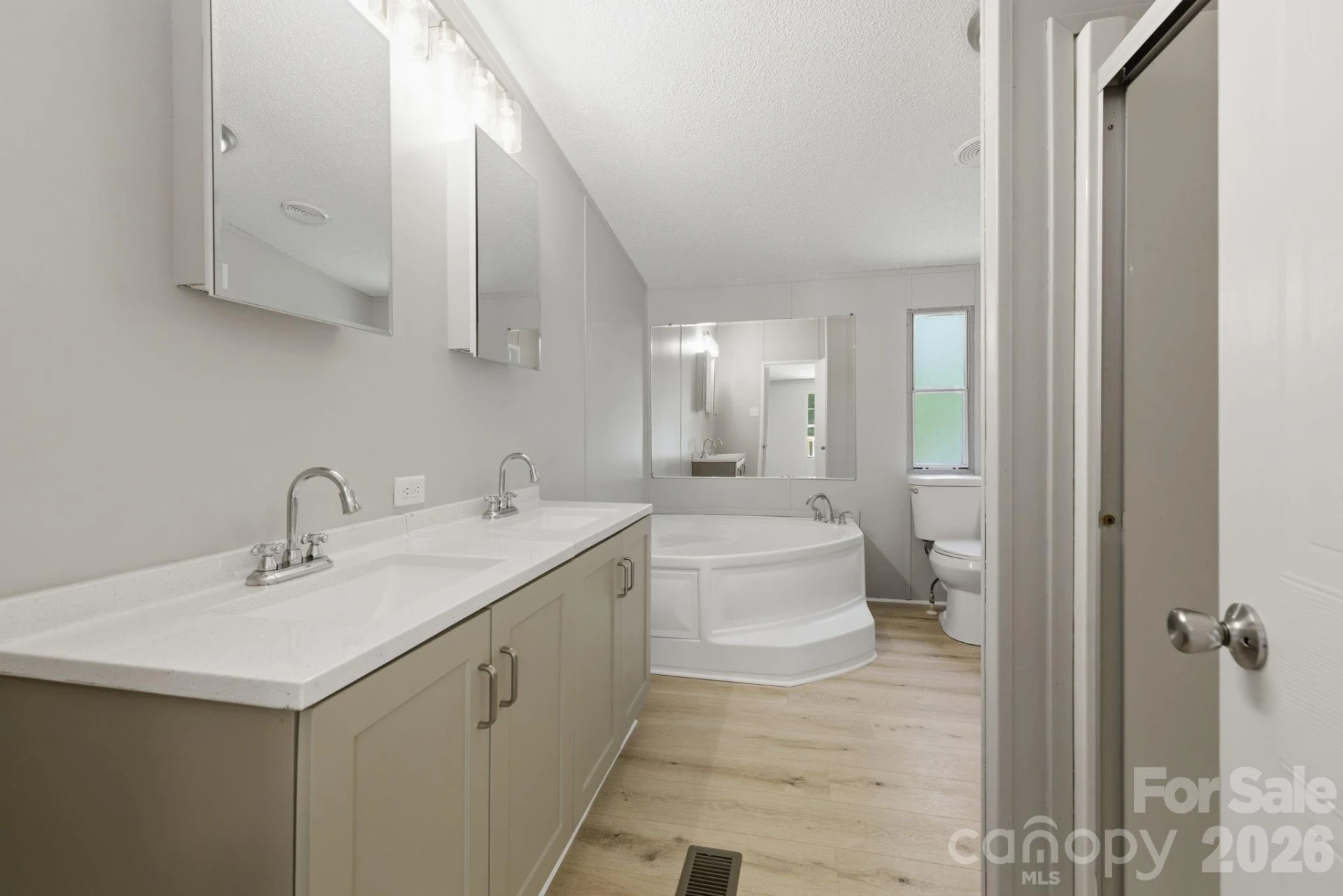 6490 Willow Road - Photo 27
