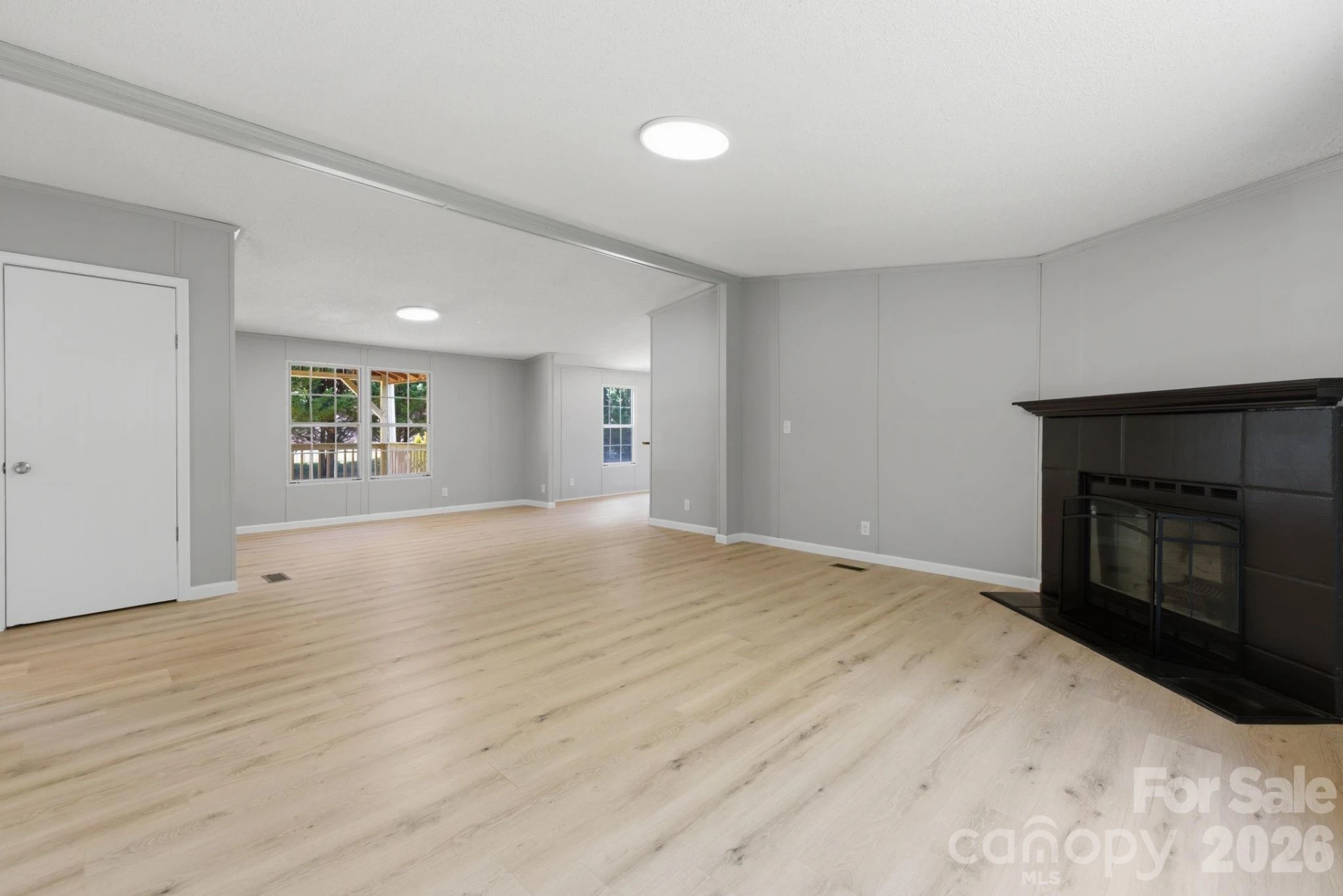 6490 Willow Road - Photo 8